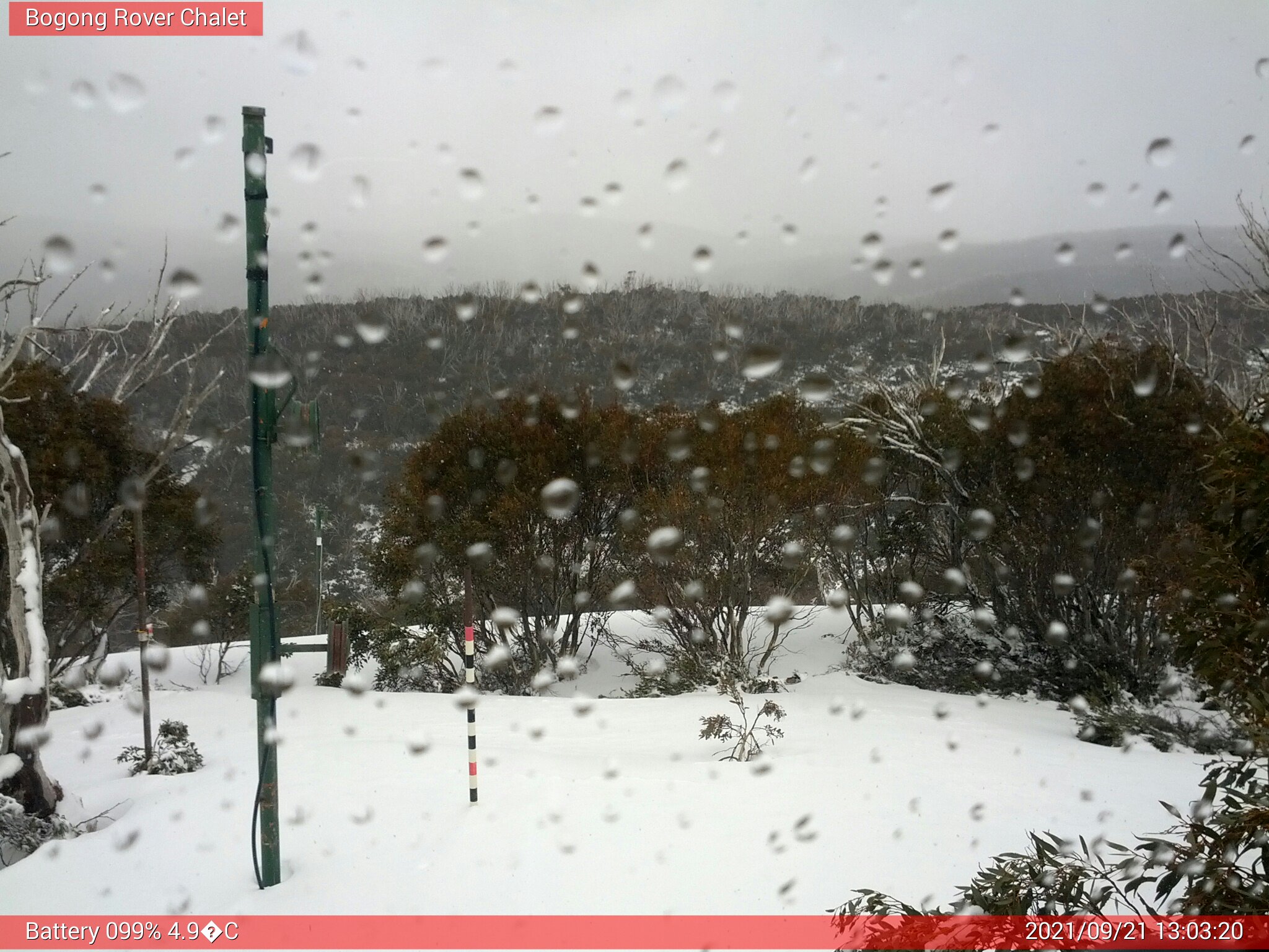 Bogong Web Cam 1:03pm Tuesday 21st of September 2021