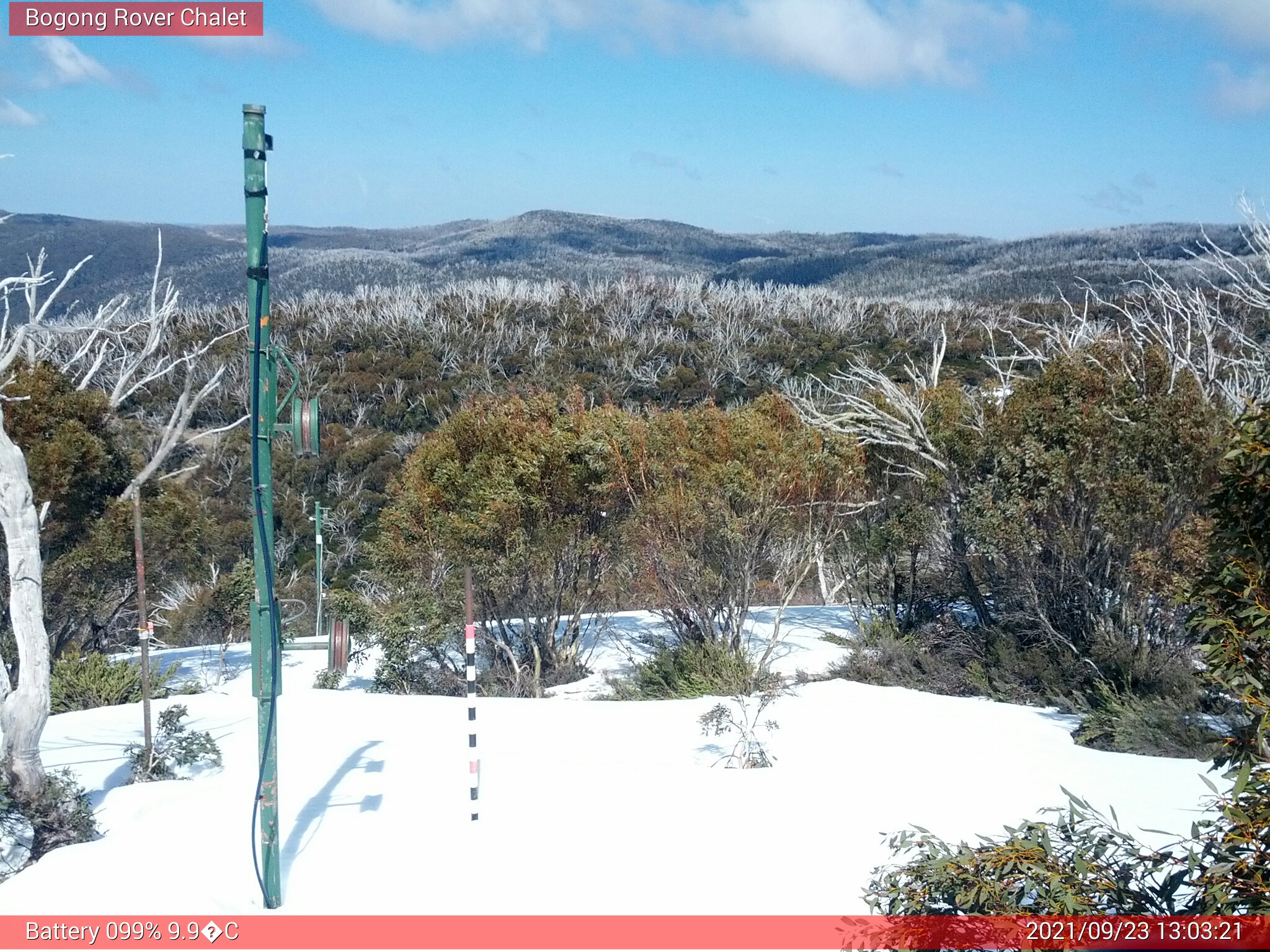 Bogong Web Cam 1:03pm Thursday 23rd of September 2021