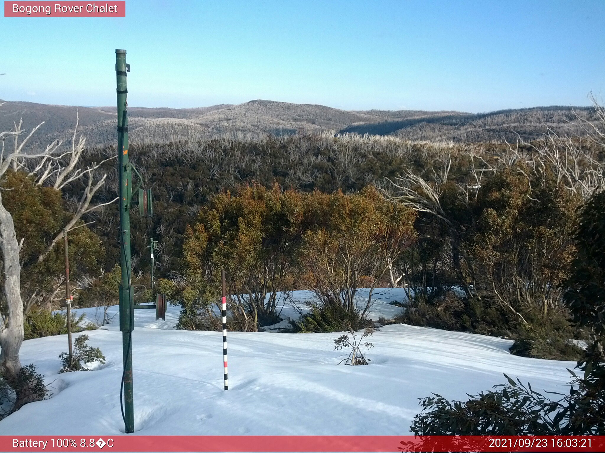 Bogong Web Cam 4:03pm Thursday 23rd of September 2021