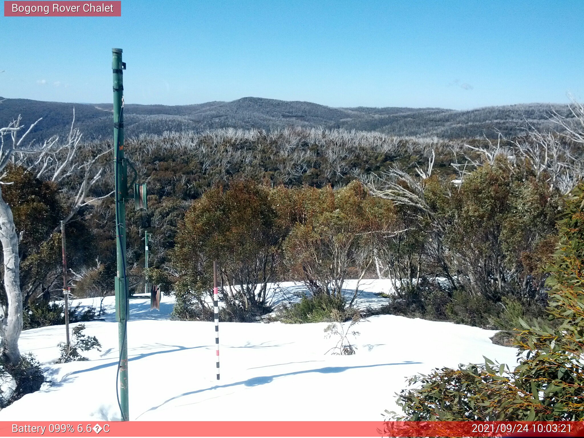 Bogong Web Cam 10:03am Friday 24th of September 2021