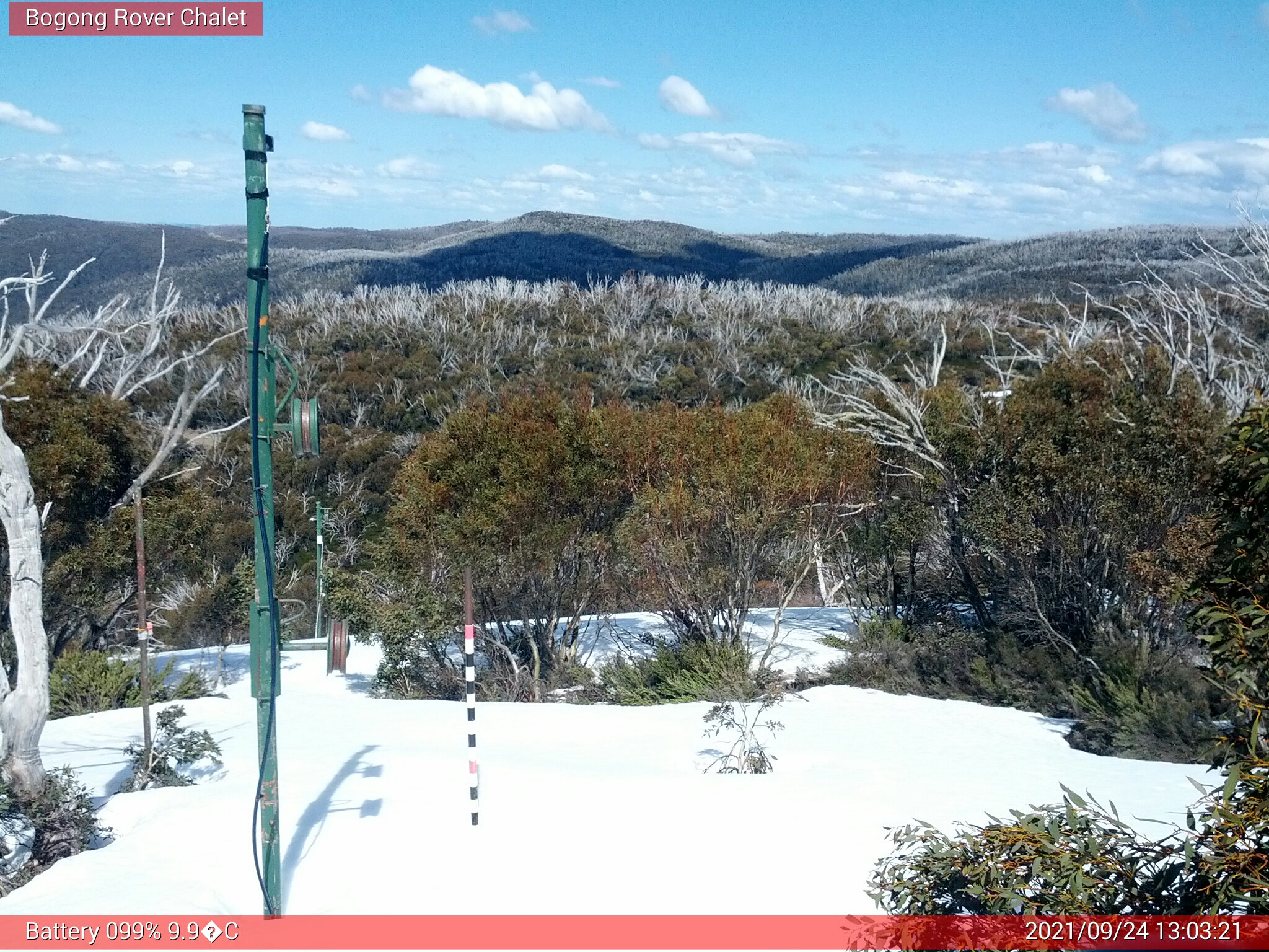 Bogong Web Cam 1:03pm Friday 24th of September 2021