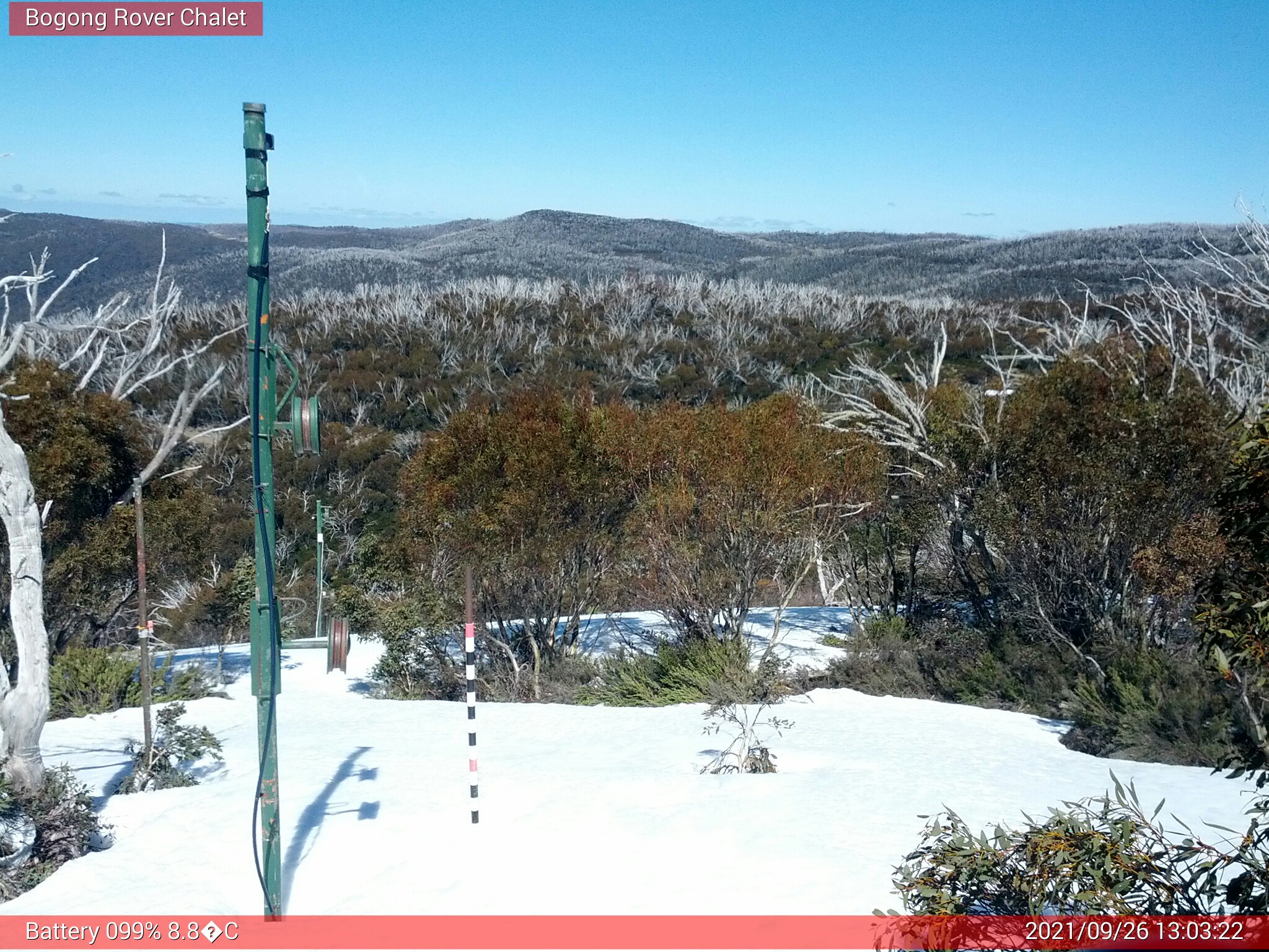 Bogong Web Cam 1:03pm Sunday 26th of September 2021