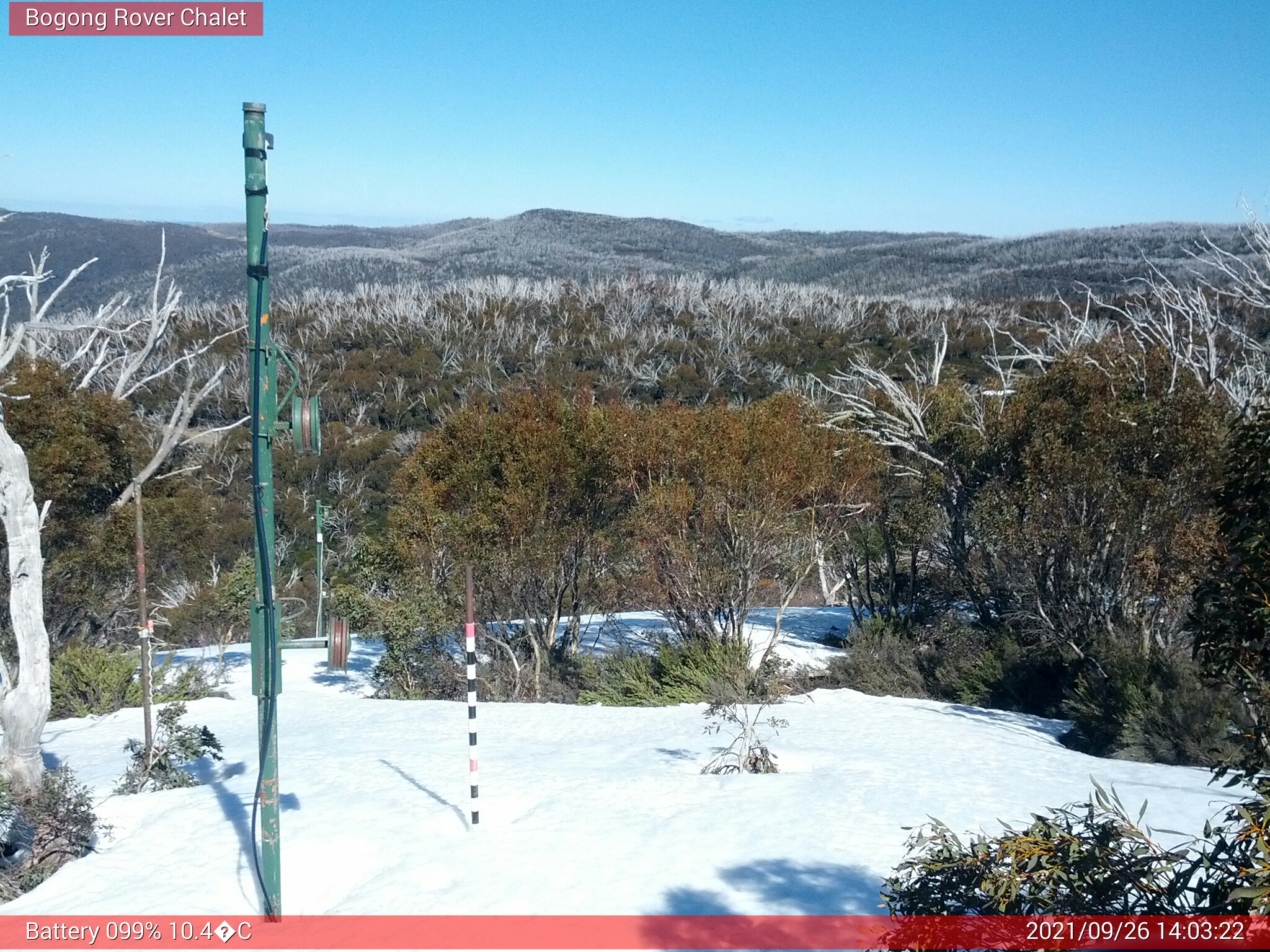 Bogong Web Cam 2:03pm Sunday 26th of September 2021