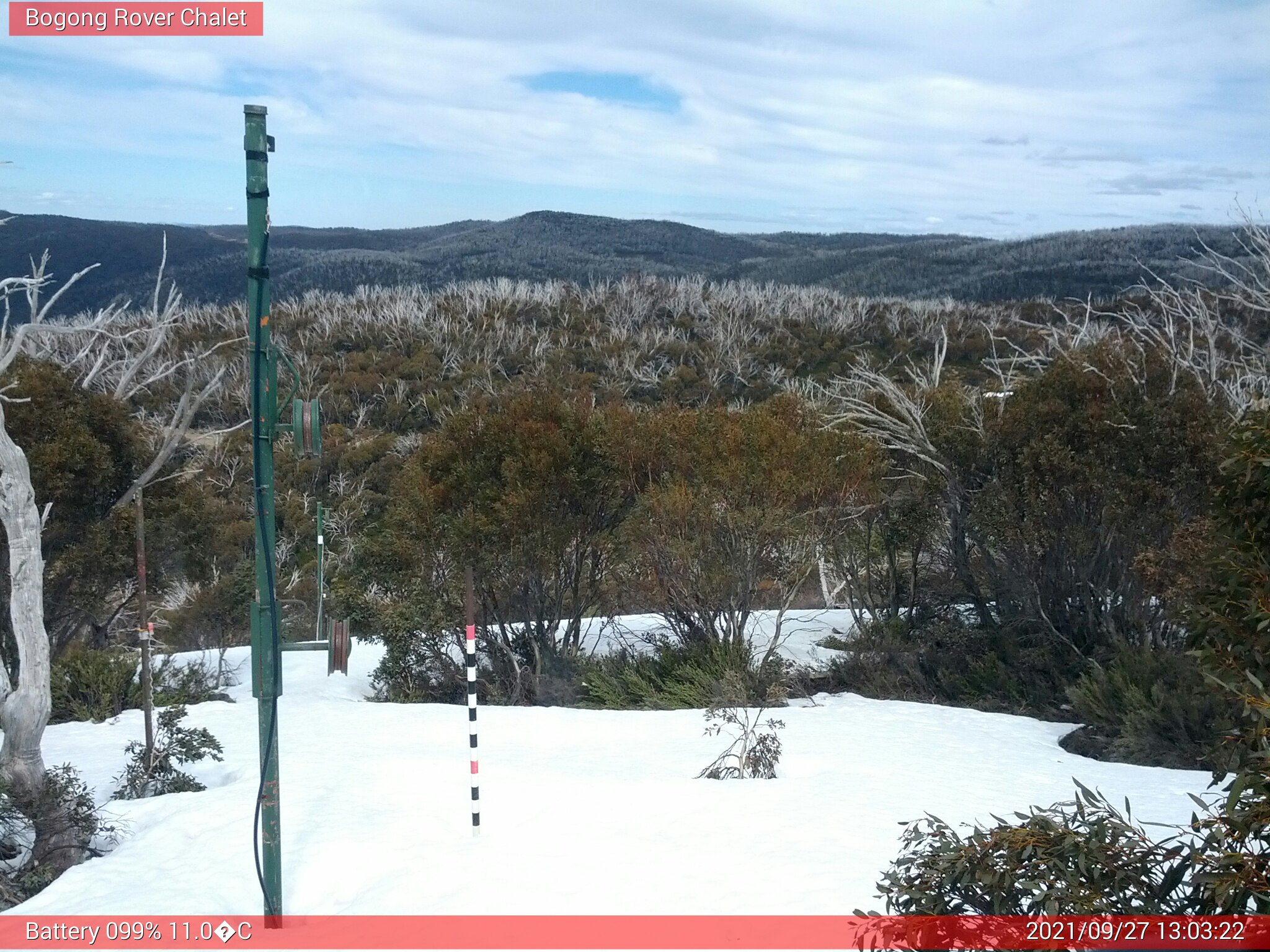 Bogong Web Cam 1:03pm Monday 27th of September 2021