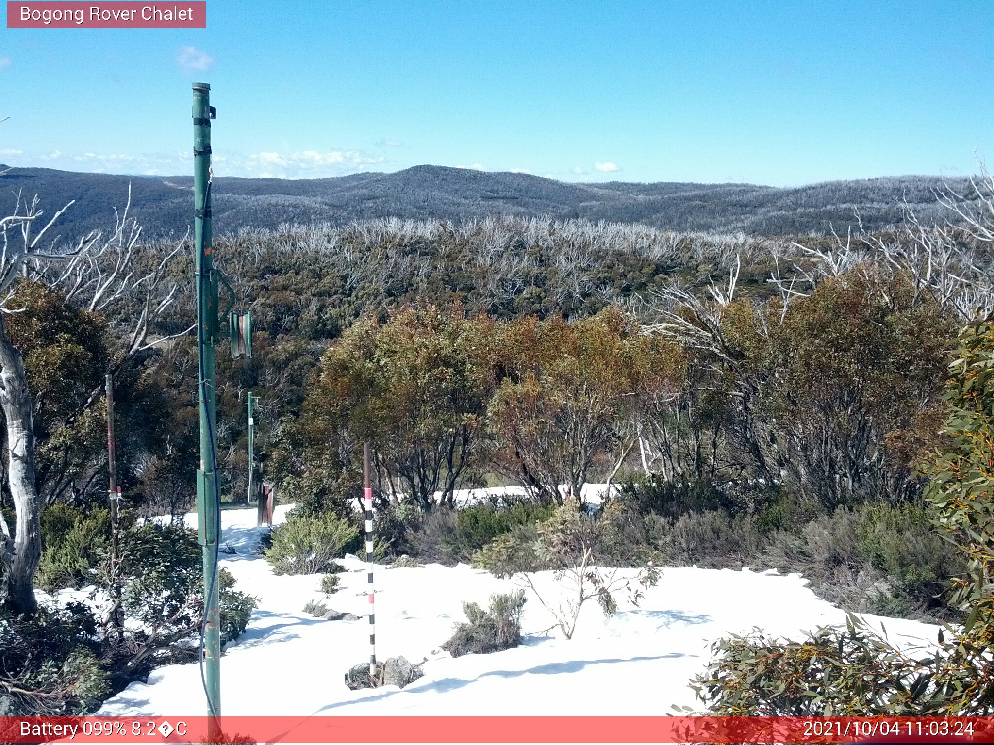 Bogong Web Cam 11:03am Monday 4th of October 2021