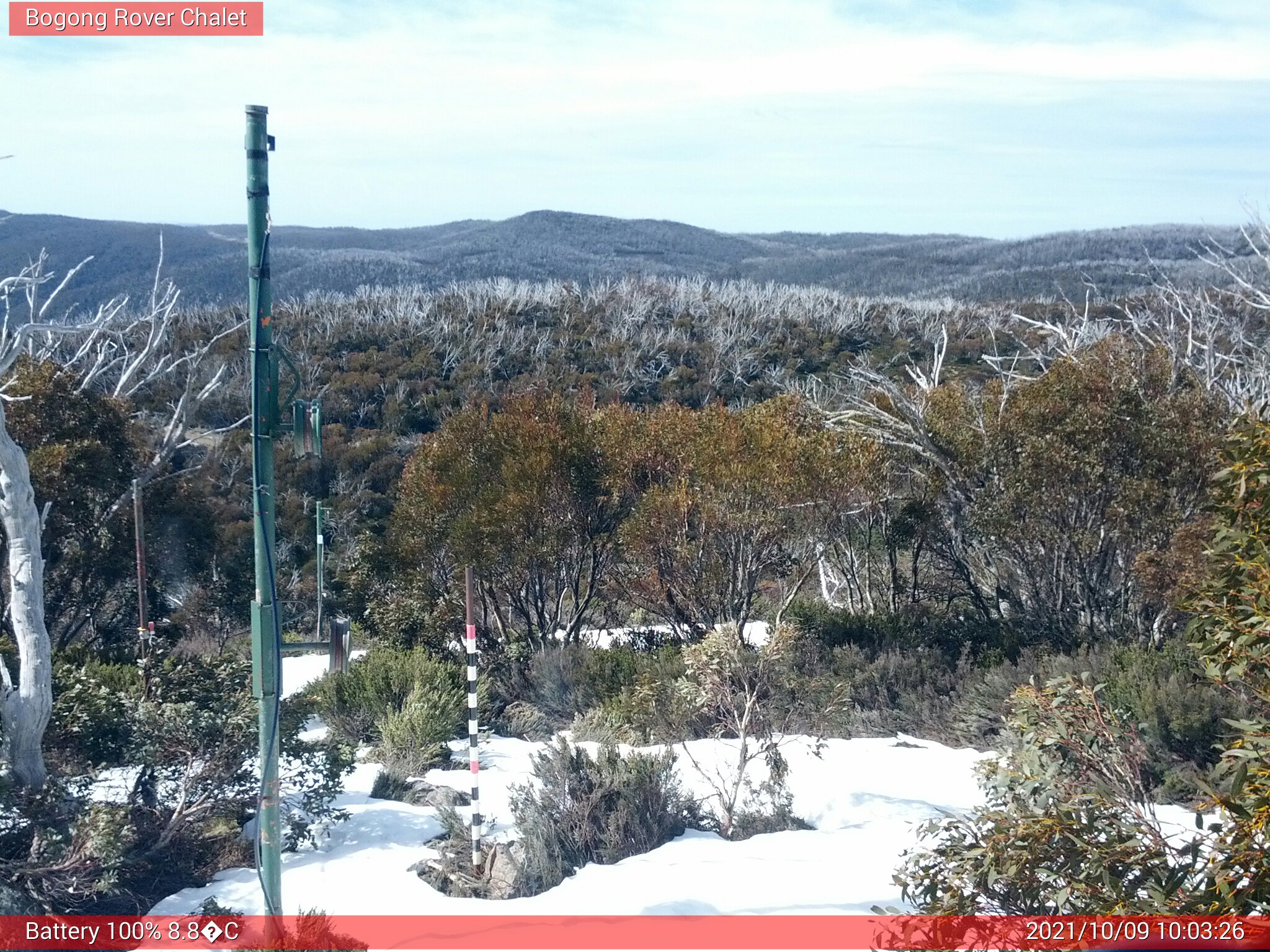 Bogong Web Cam 10:03am Saturday 9th of October 2021