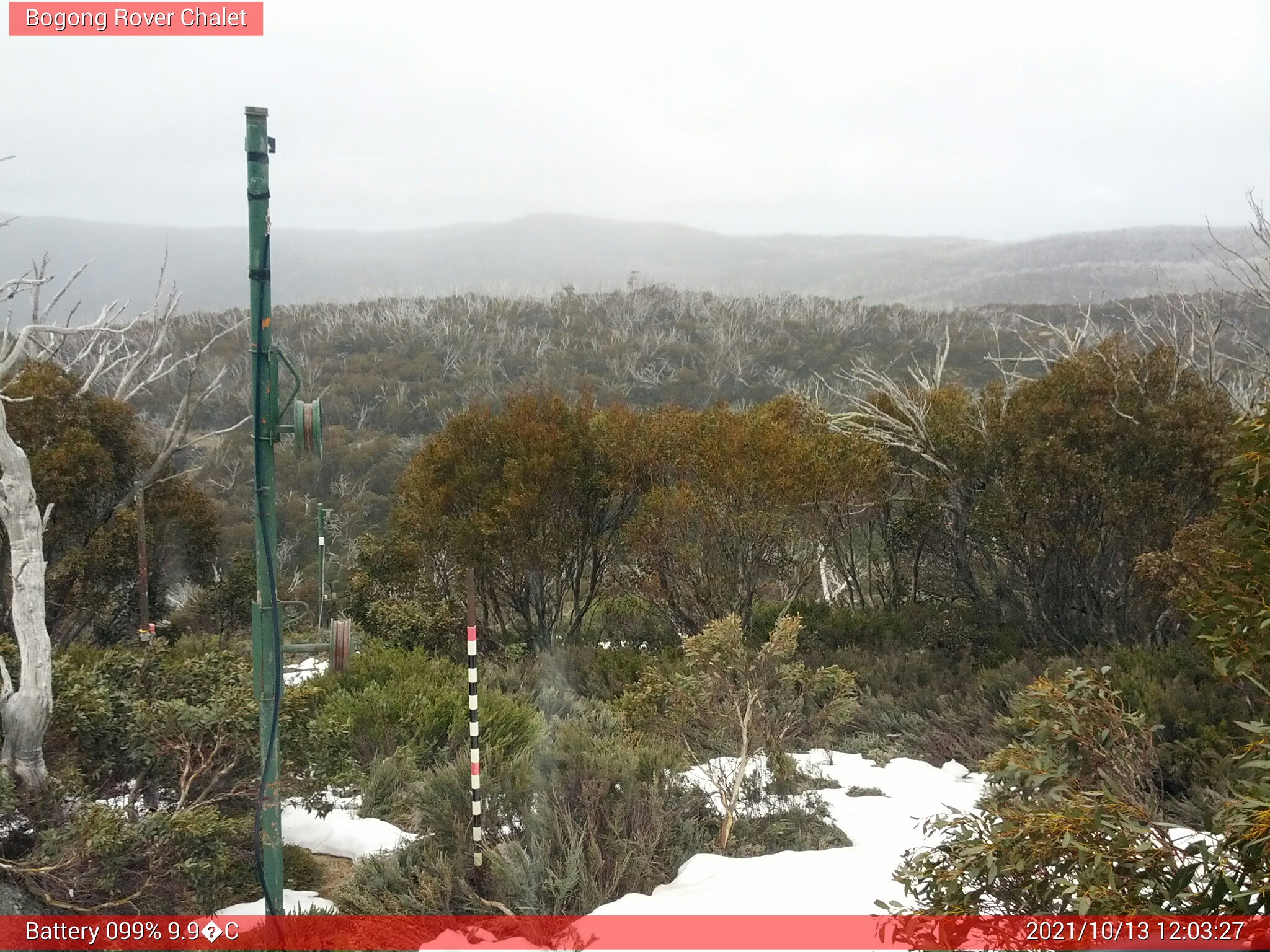 Bogong Web Cam 12:03pm Wednesday 13th of October 2021