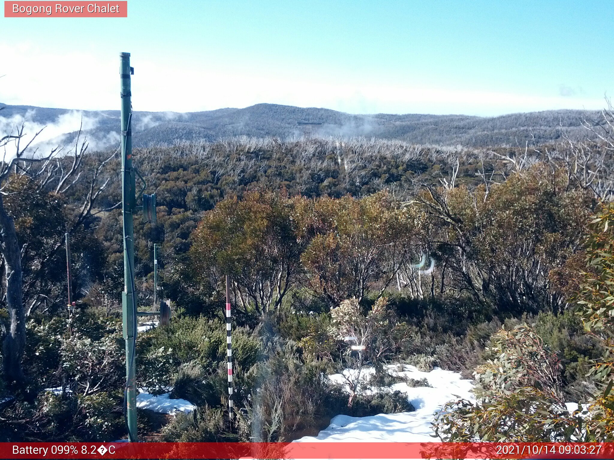 Bogong Web Cam 9:03am Thursday 14th of October 2021