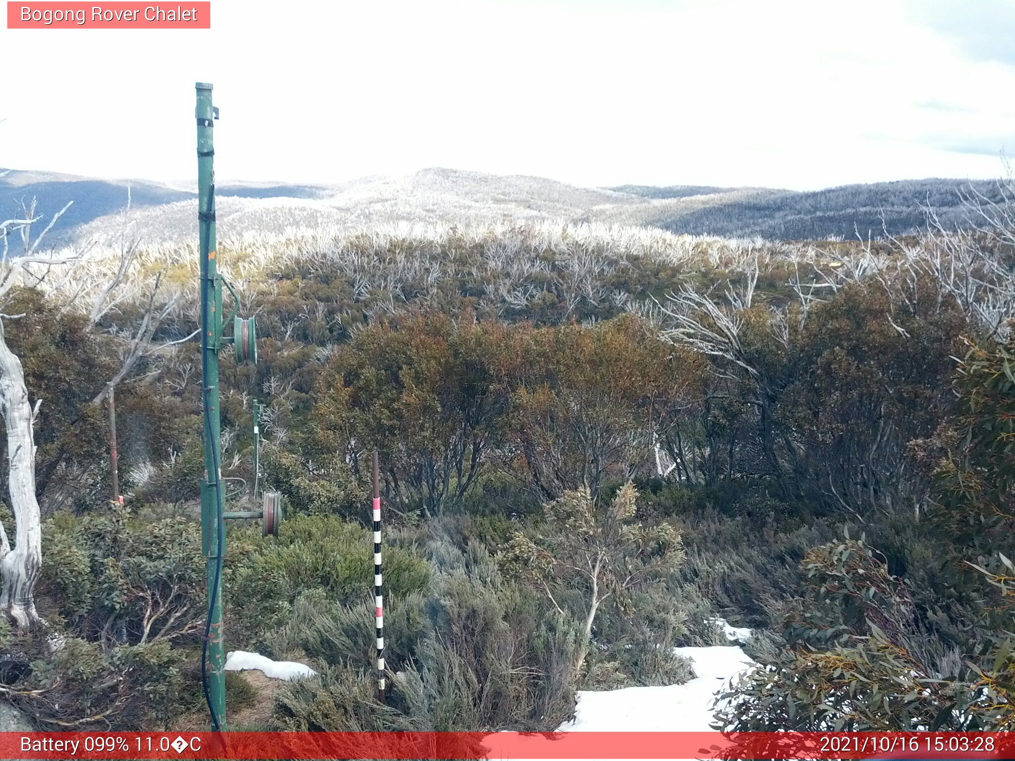 Bogong Web Cam 3:03pm Saturday 16th of October 2021