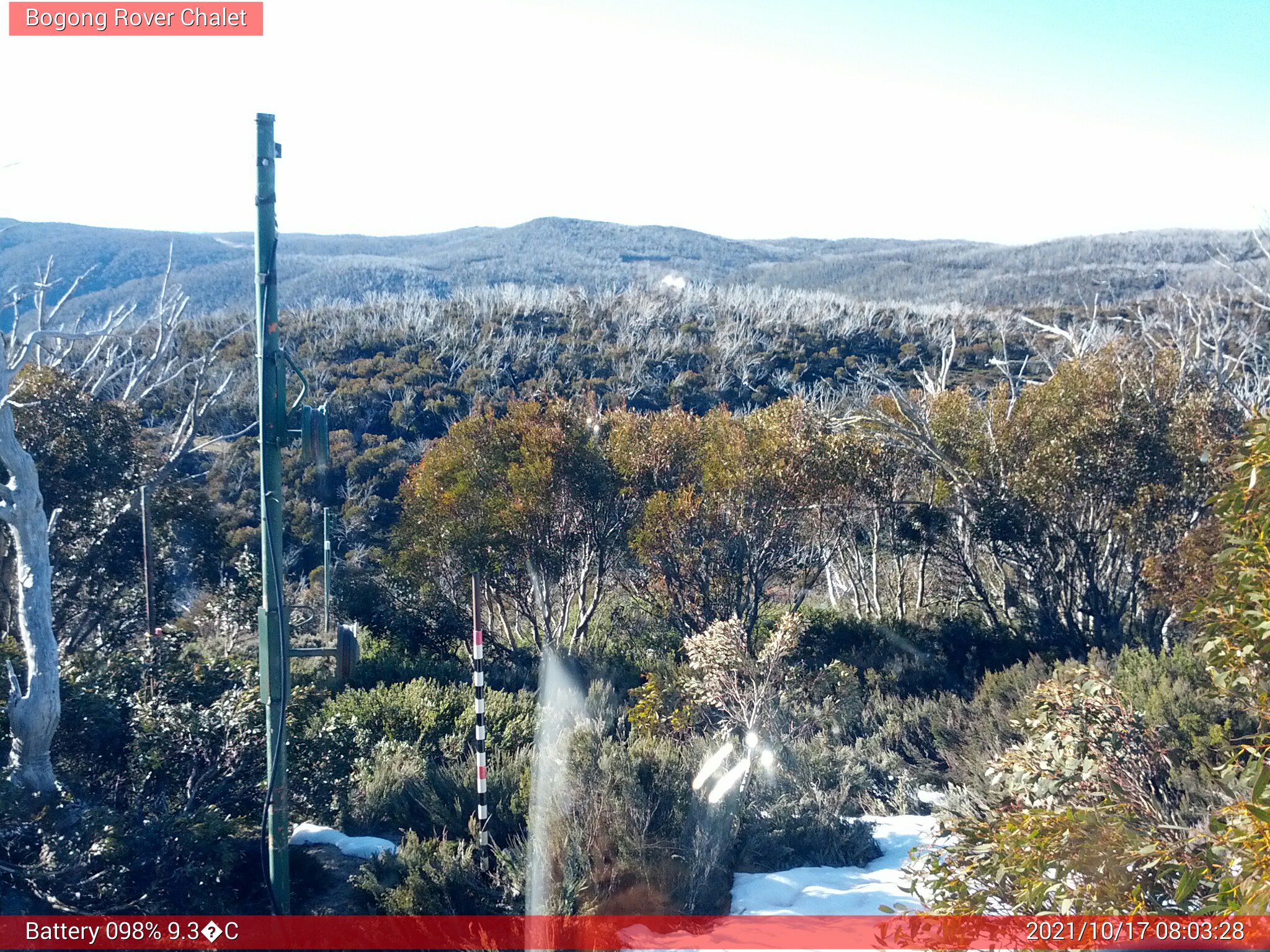 Bogong Web Cam 8:03am Sunday 17th of October 2021