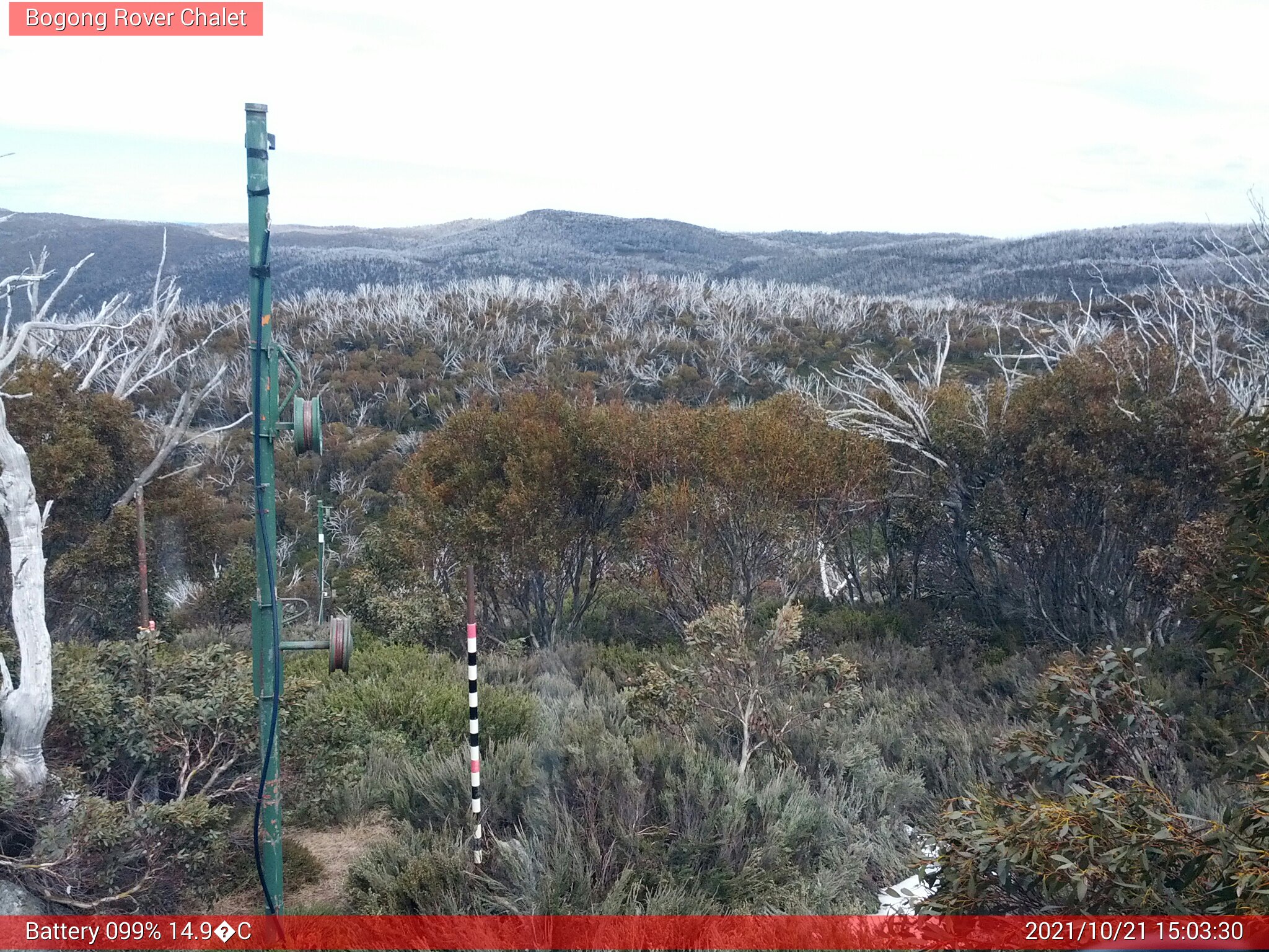 Bogong Web Cam 3:03pm Thursday 21st of October 2021