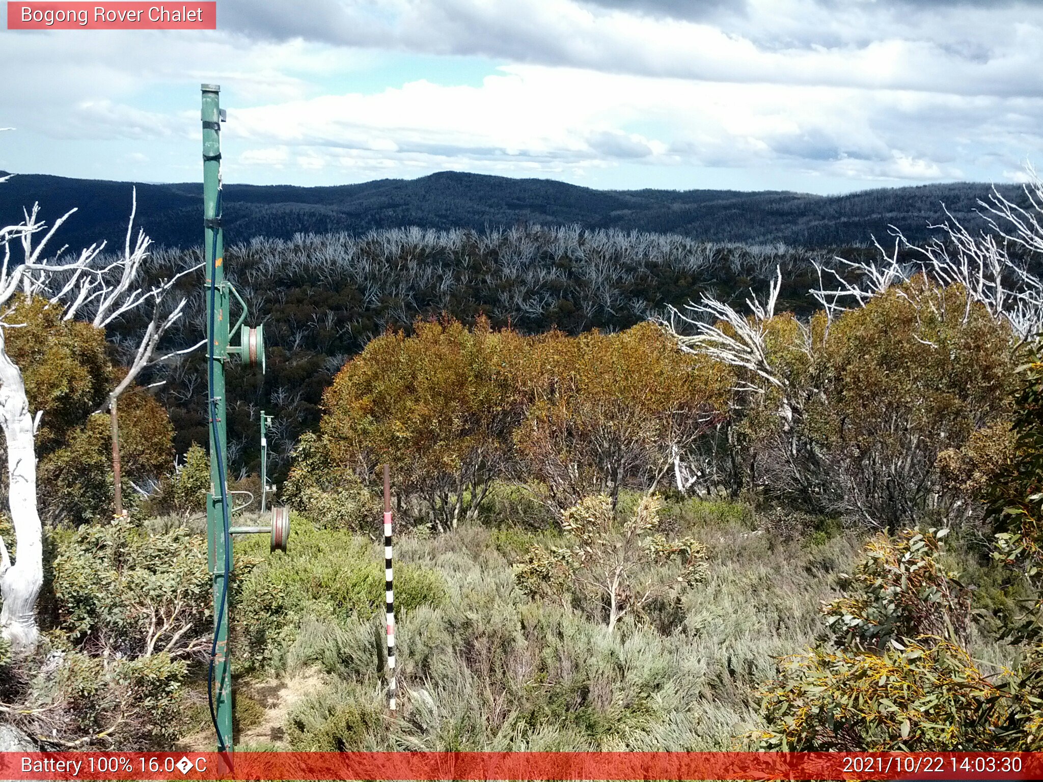 Bogong Web Cam 2:03pm Friday 22nd of October 2021