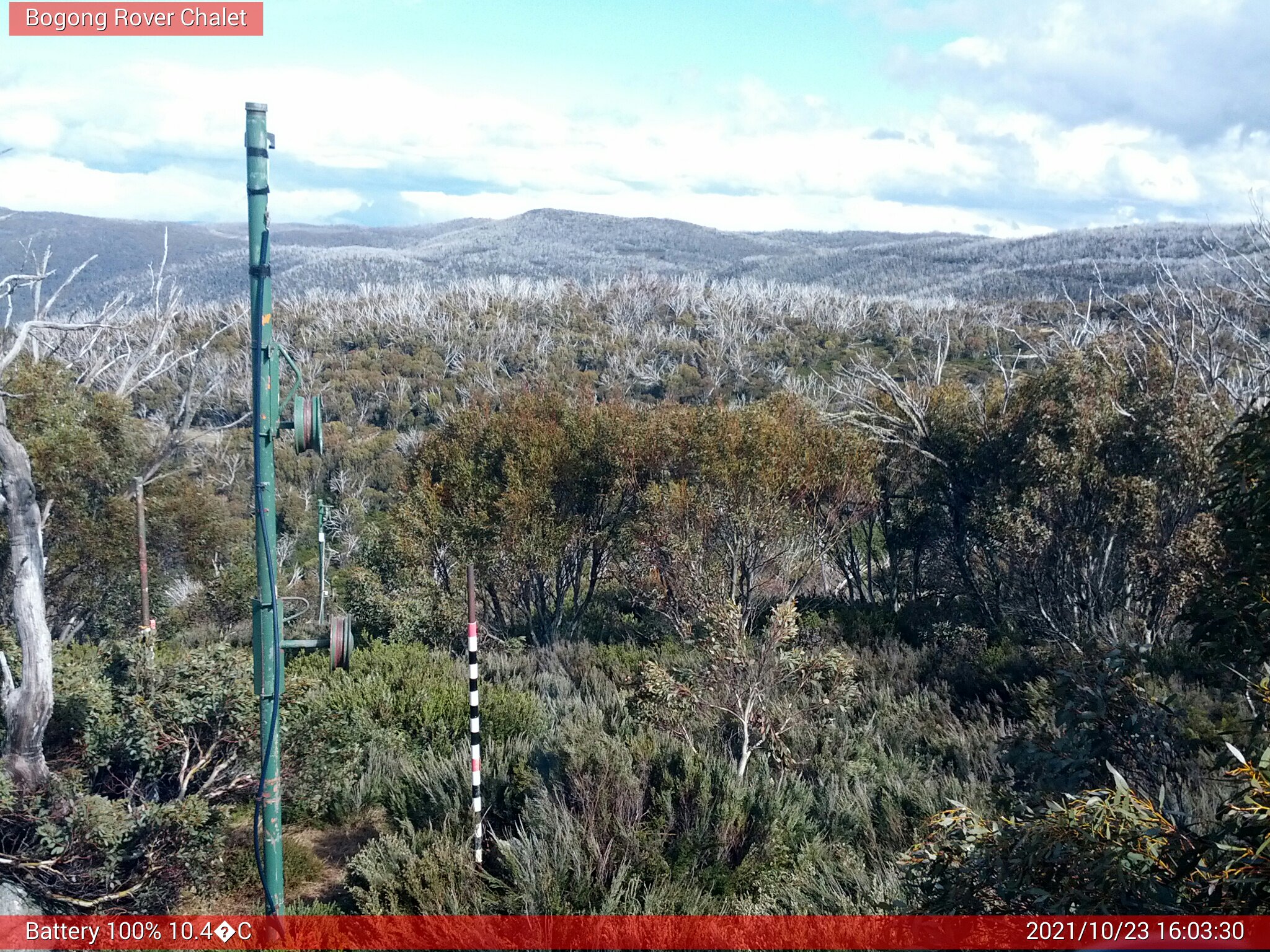 Bogong Web Cam 4:03pm Saturday 23rd of October 2021