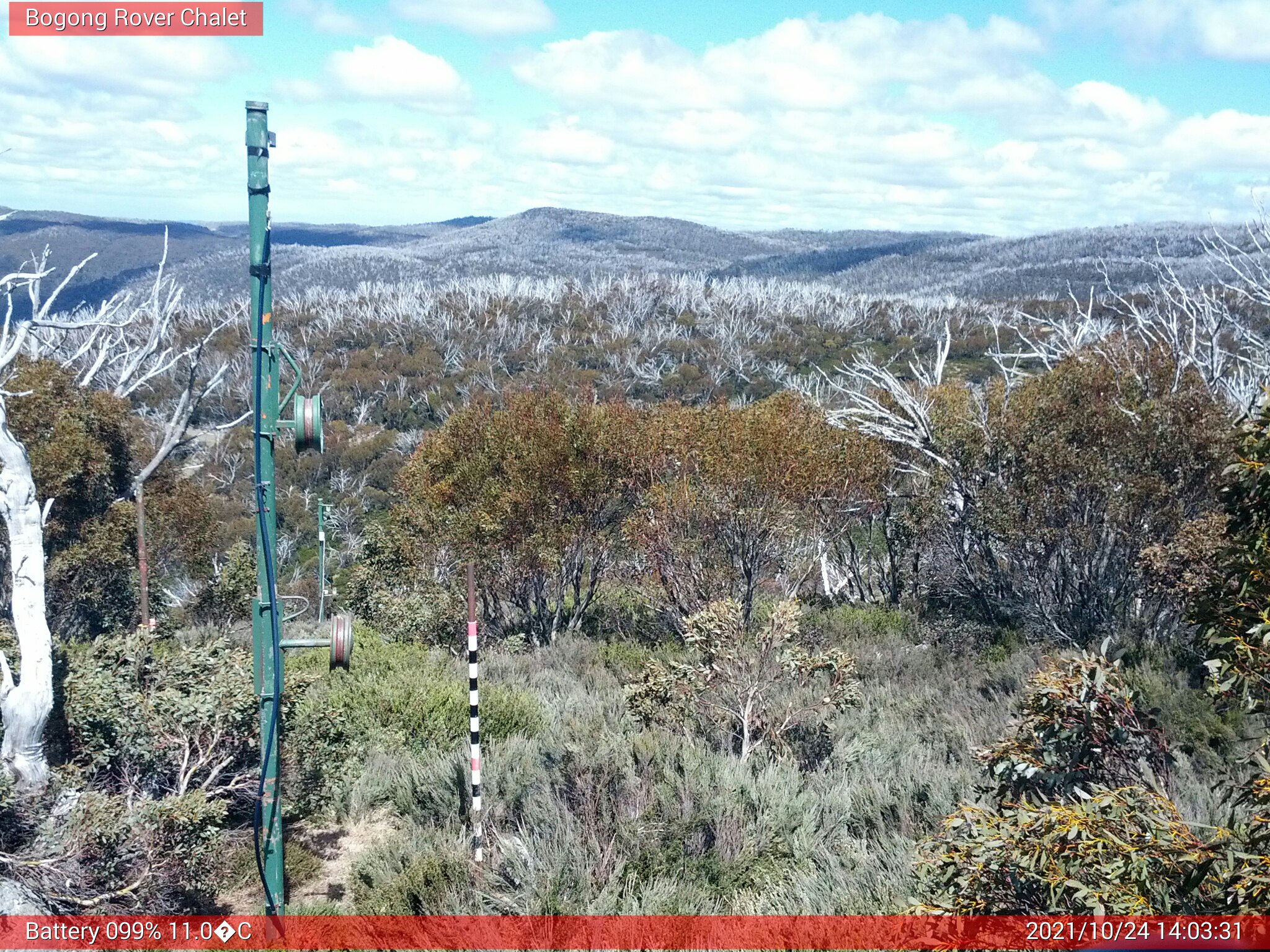 Bogong Web Cam 2:03pm Sunday 24th of October 2021