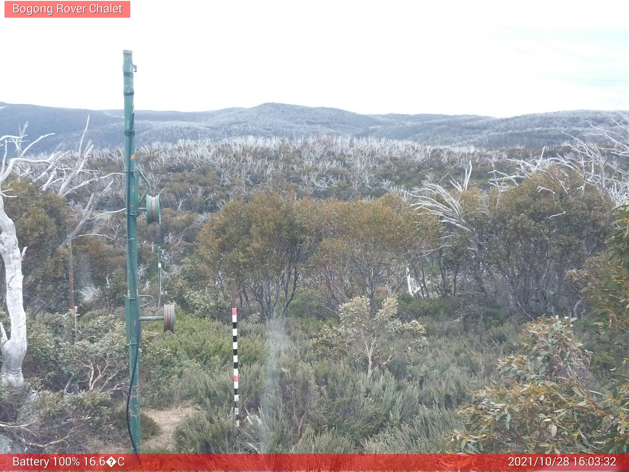 Bogong Web Cam 4:03pm Thursday 28th of October 2021