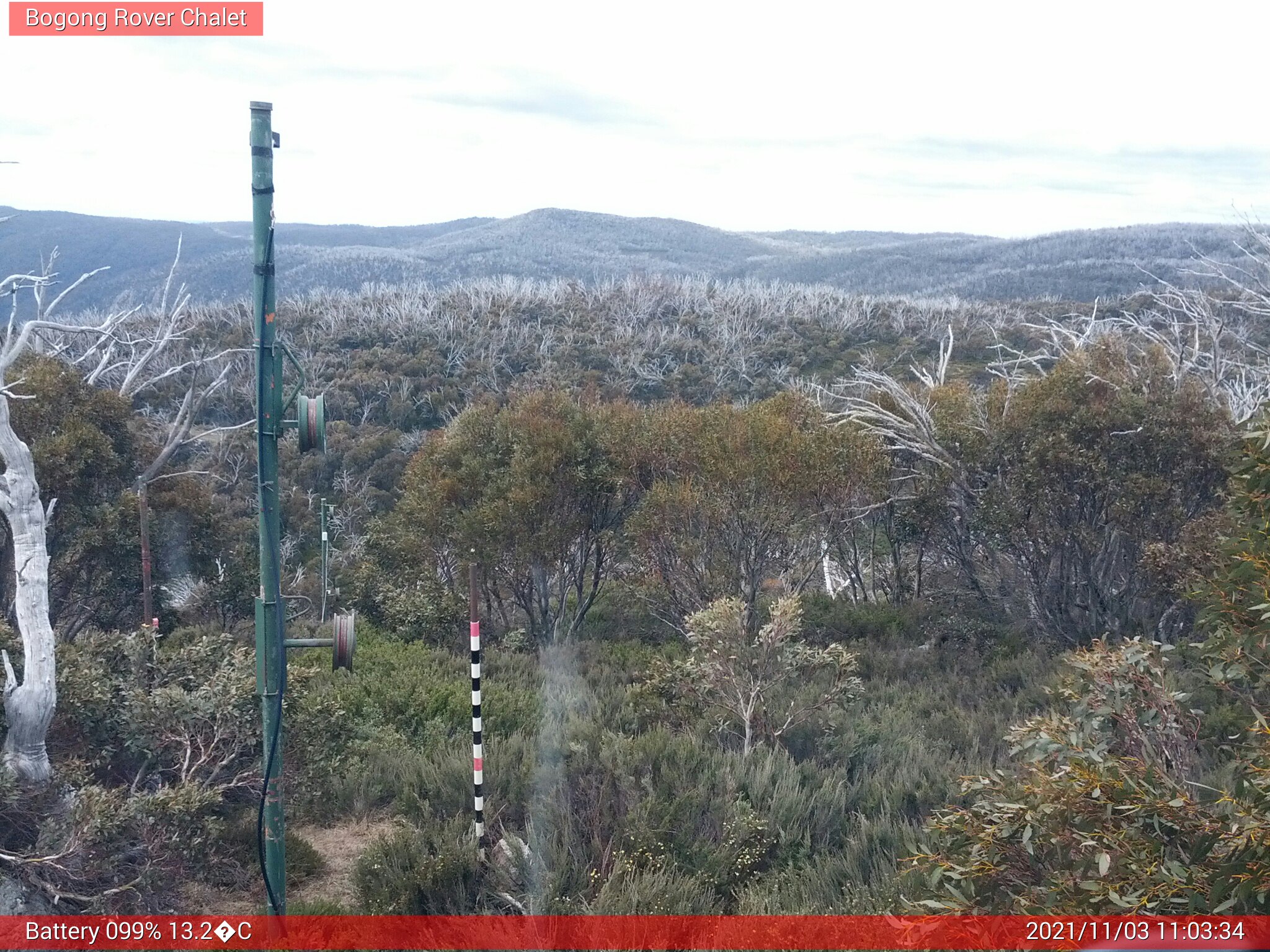 Bogong Web Cam 11:03am Wednesday 3rd of November 2021