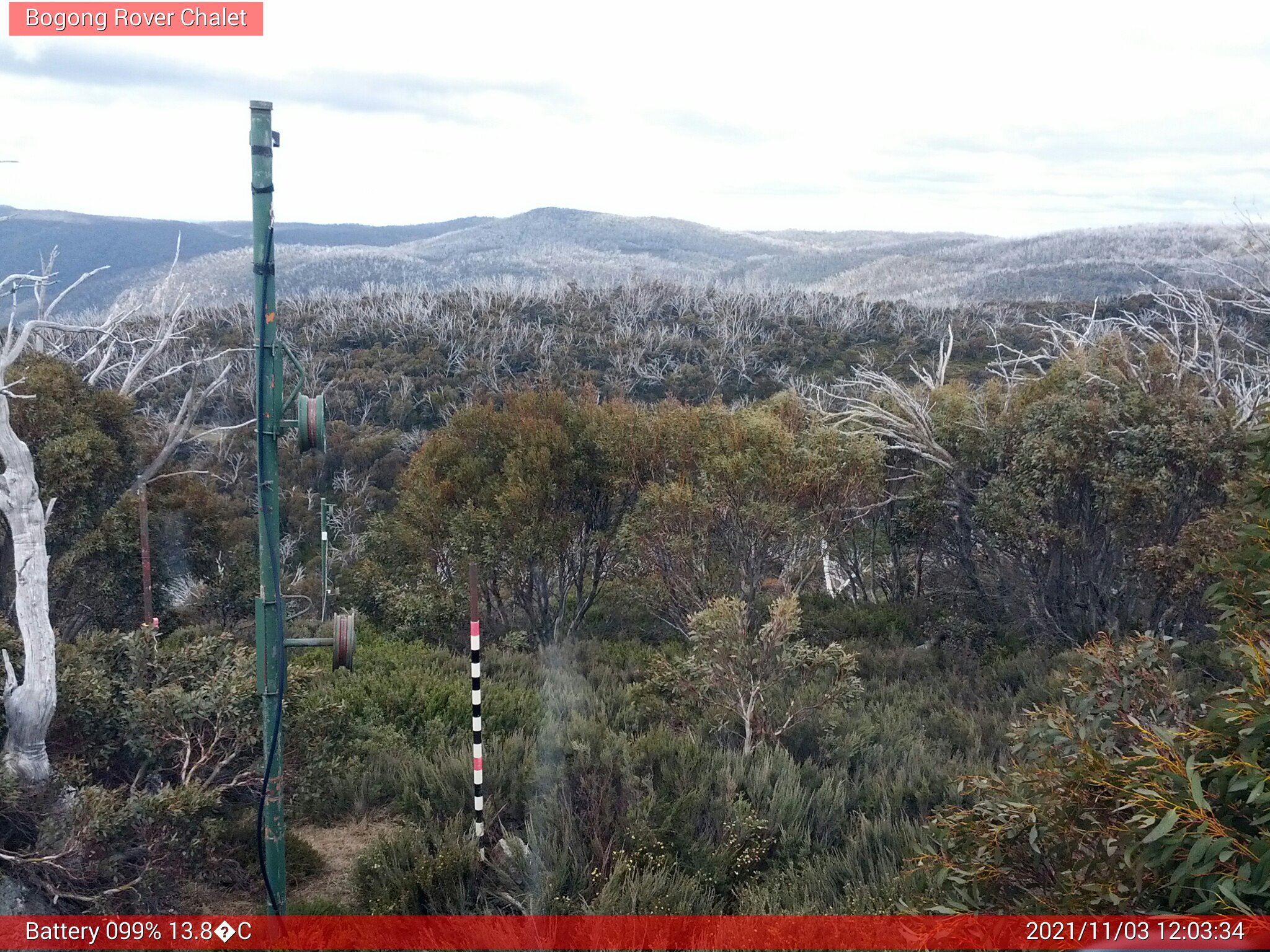 Bogong Web Cam 12:03pm Wednesday 3rd of November 2021