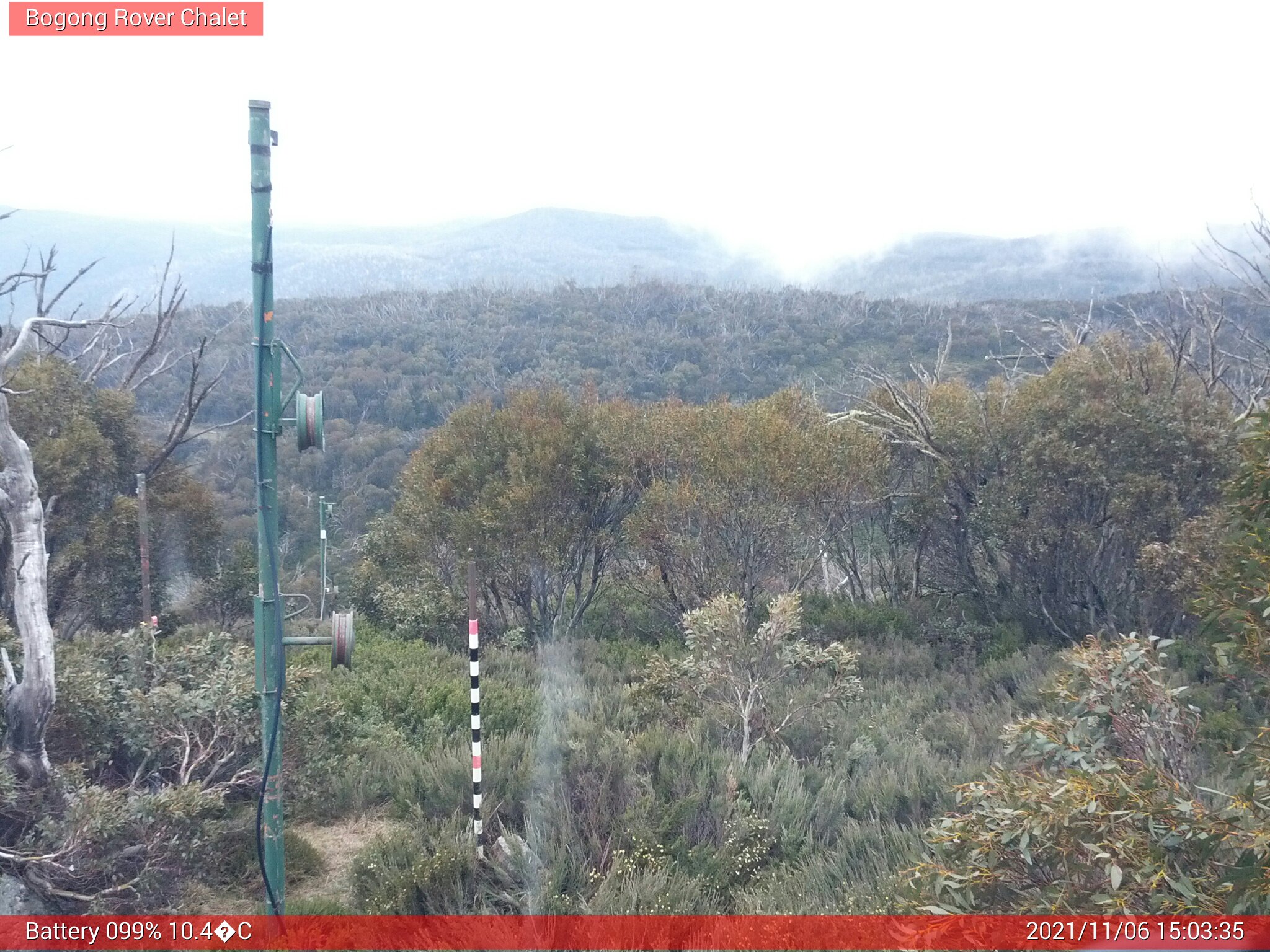 Bogong Web Cam 3:03pm Saturday 6th of November 2021