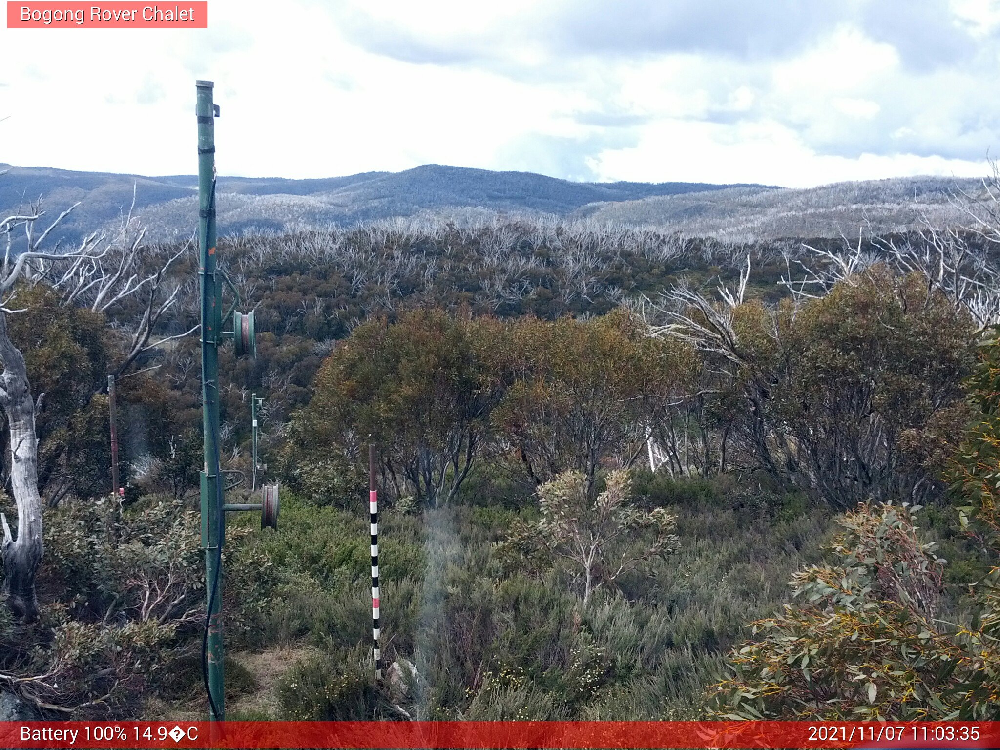 Bogong Web Cam 11:03am Sunday 7th of November 2021