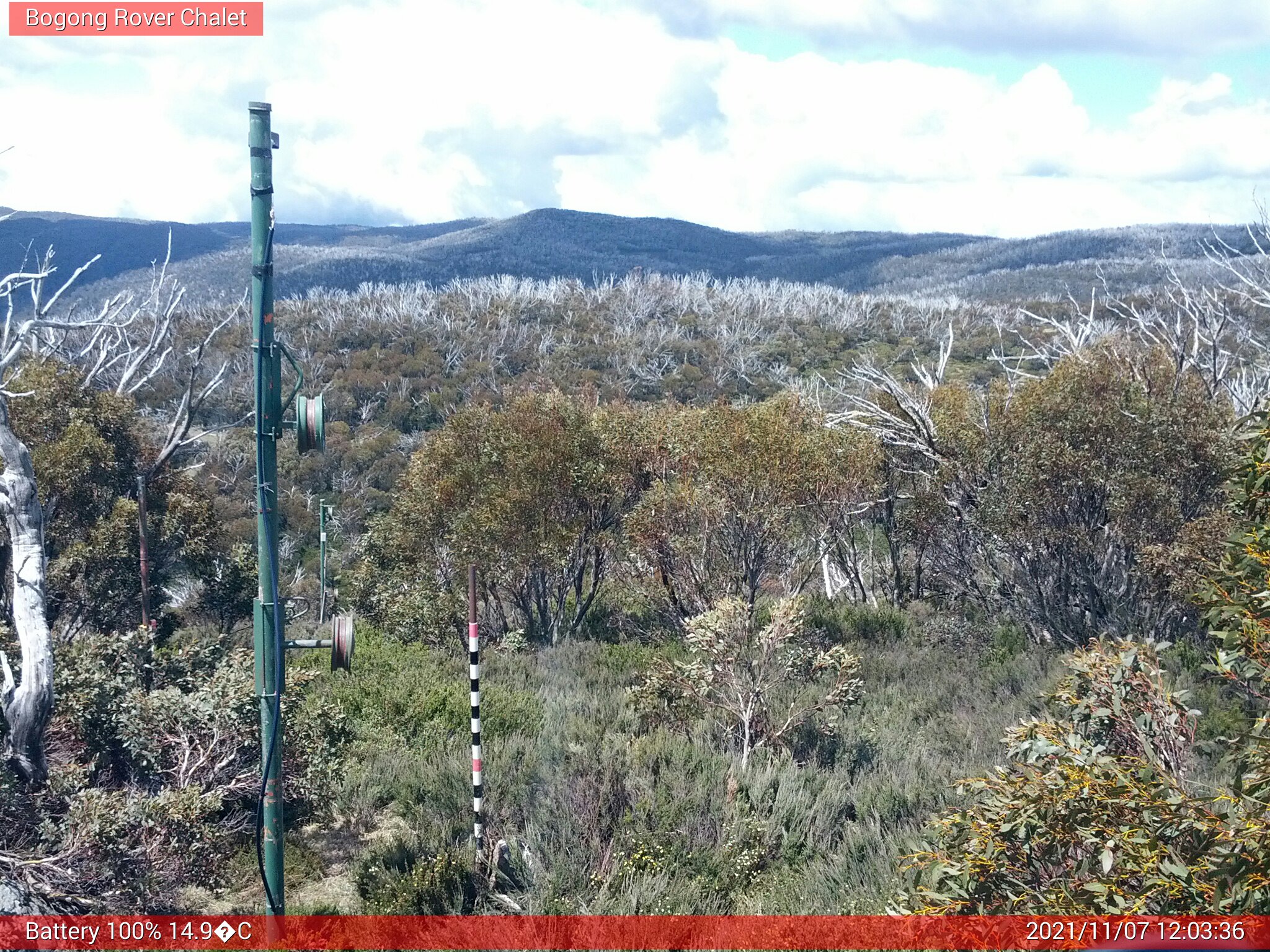 Bogong Web Cam 12:03pm Sunday 7th of November 2021