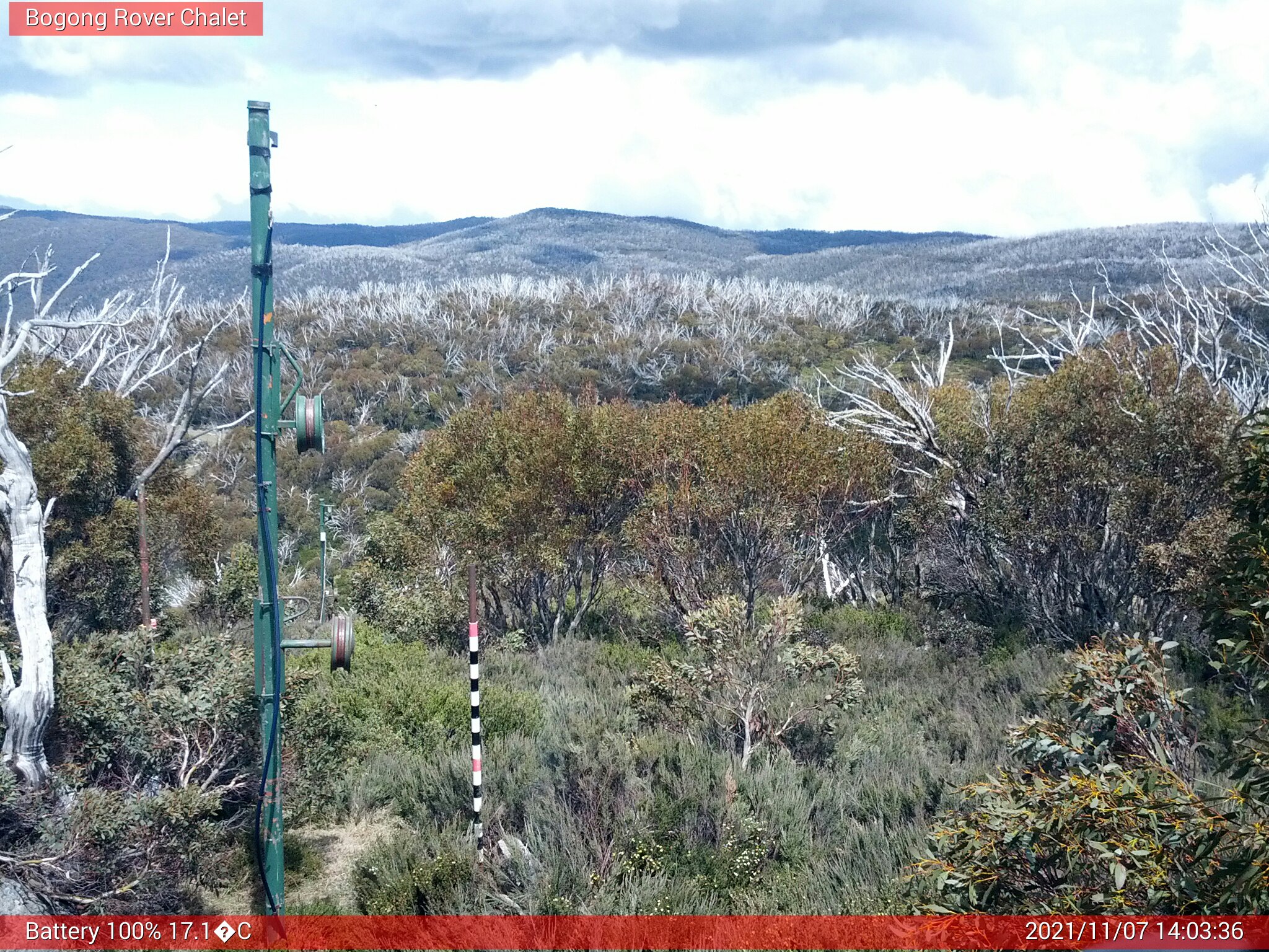 Bogong Web Cam 2:03pm Sunday 7th of November 2021