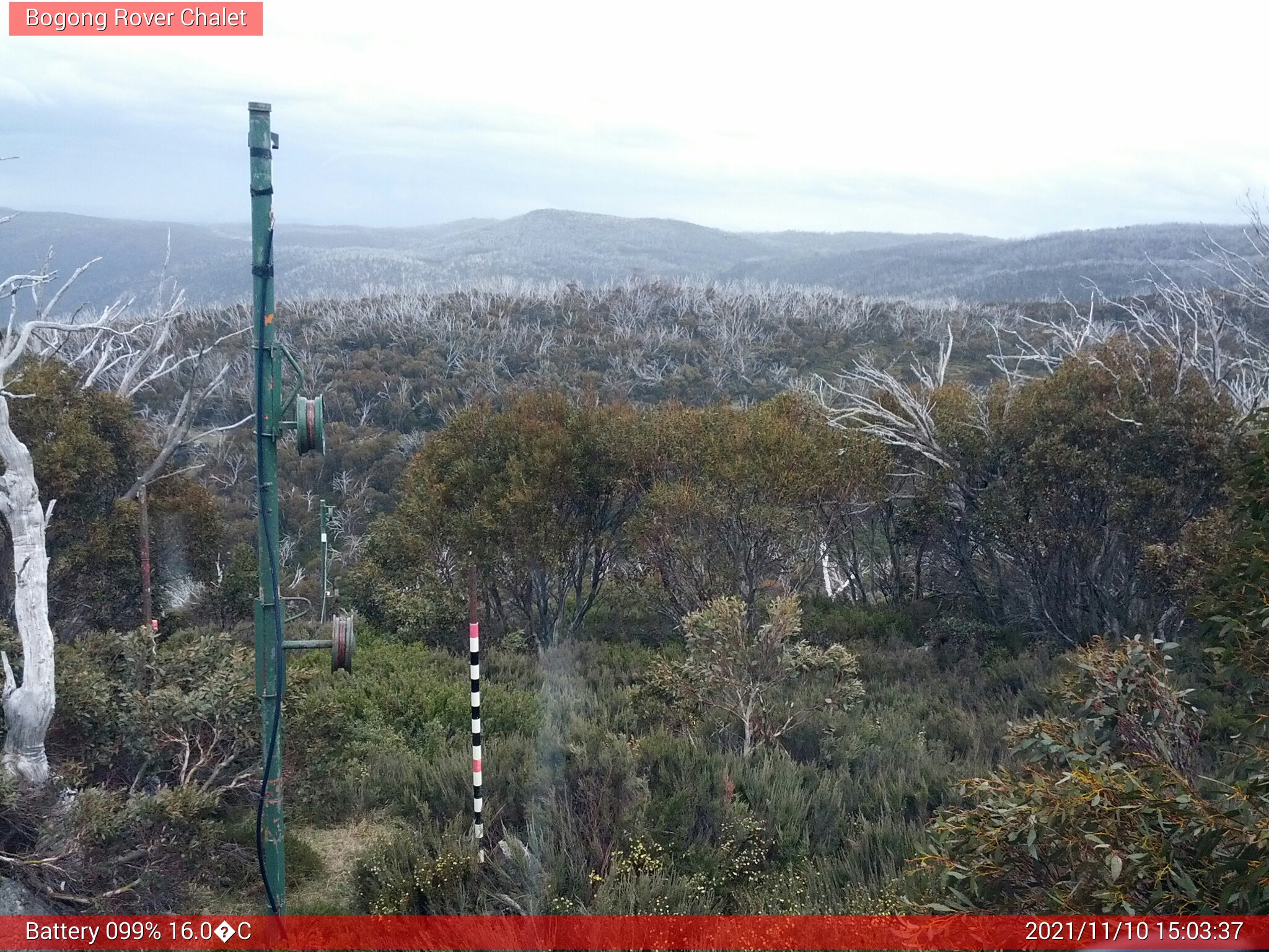 Bogong Web Cam 3:03pm Wednesday 10th of November 2021