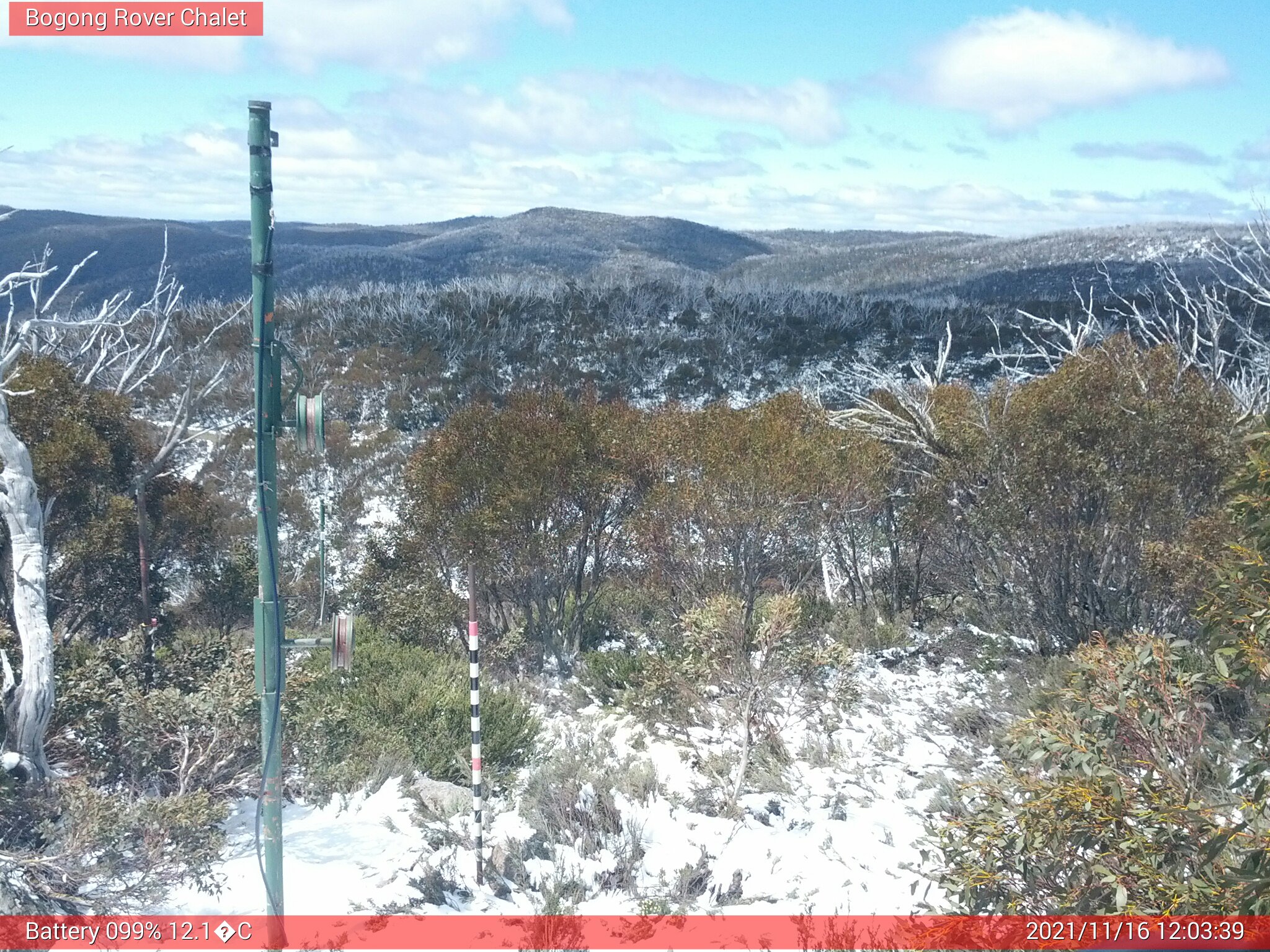 Bogong Web Cam 12:03pm Tuesday 16th of November 2021