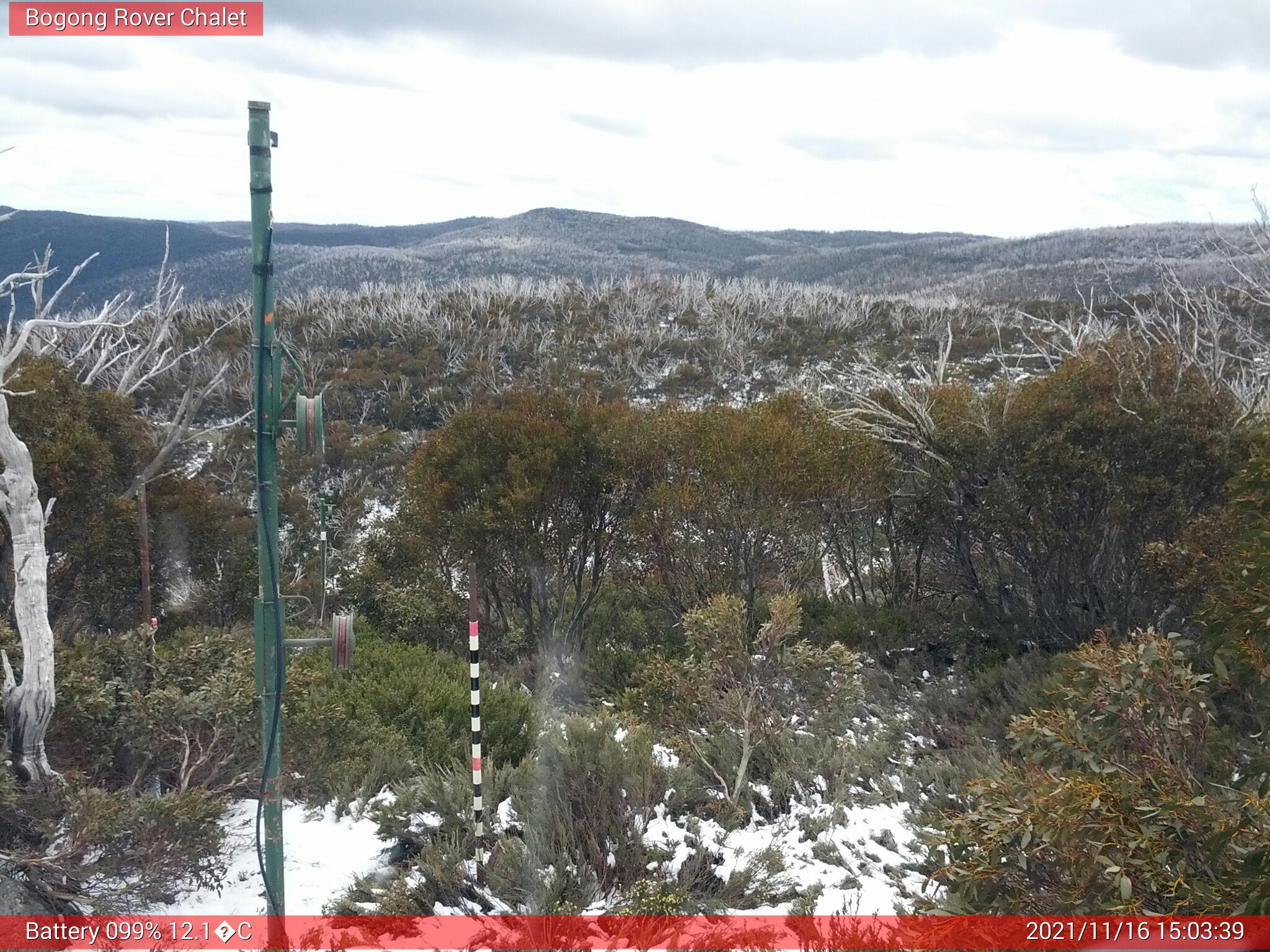 Bogong Web Cam 3:03pm Tuesday 16th of November 2021