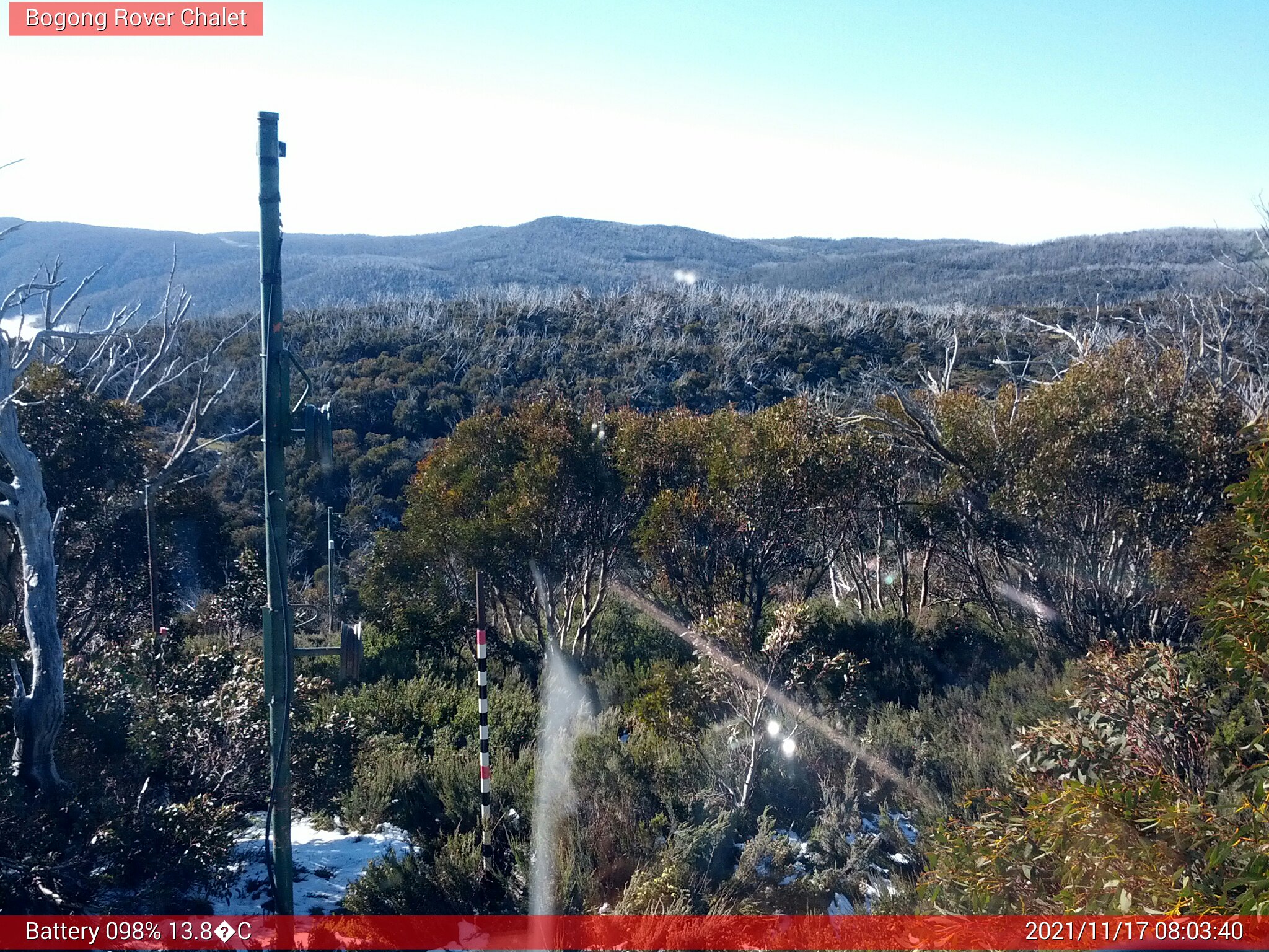 Bogong Web Cam 8:03am Wednesday 17th of November 2021