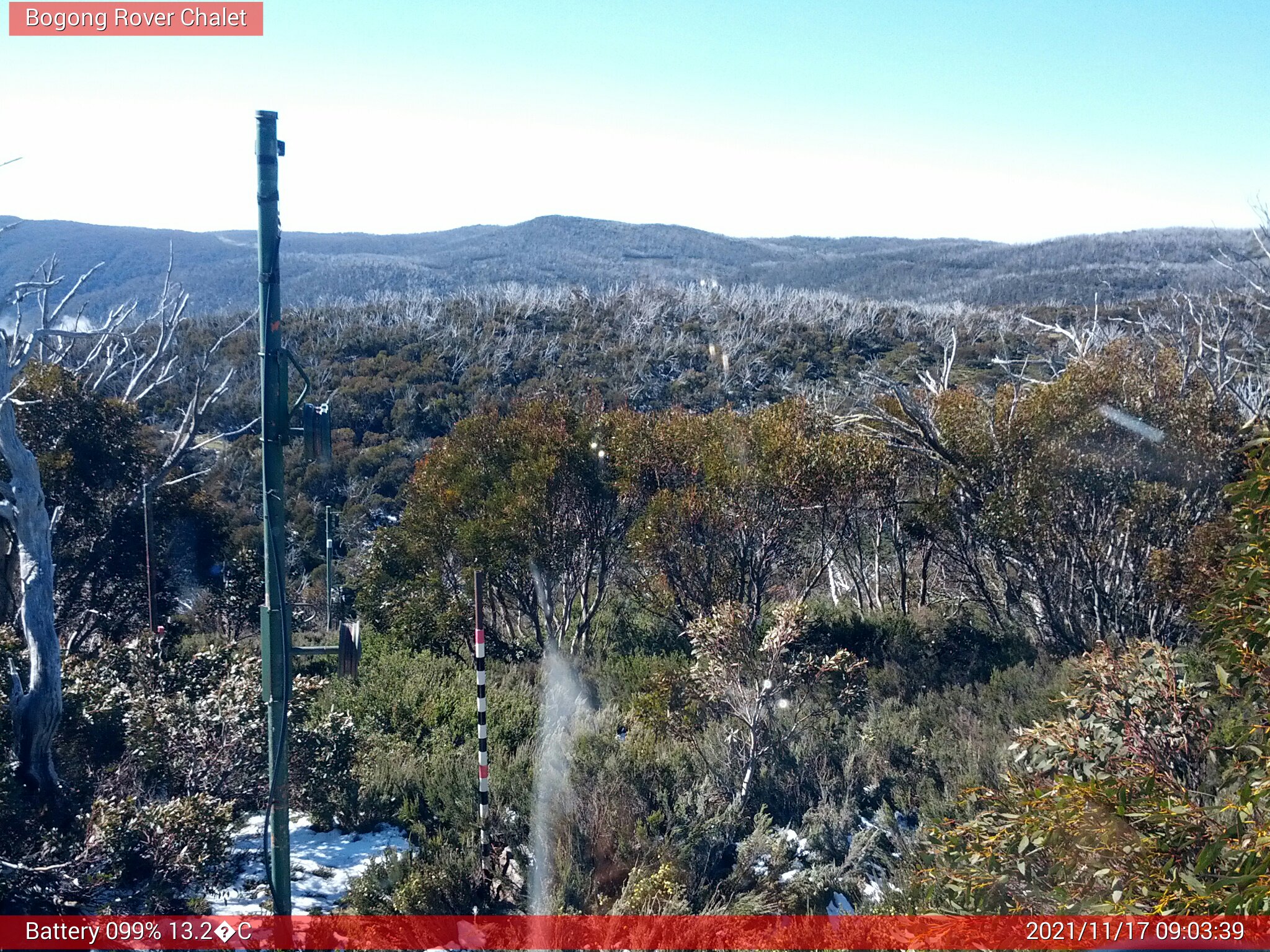 Bogong Web Cam 9:03am Wednesday 17th of November 2021