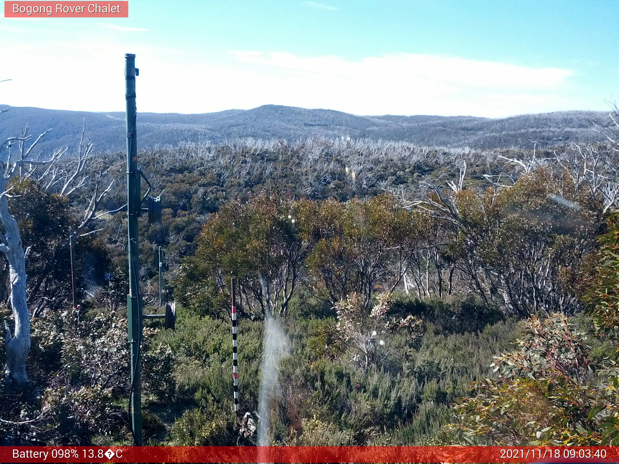 Bogong Web Cam 9:03am Thursday 18th of November 2021