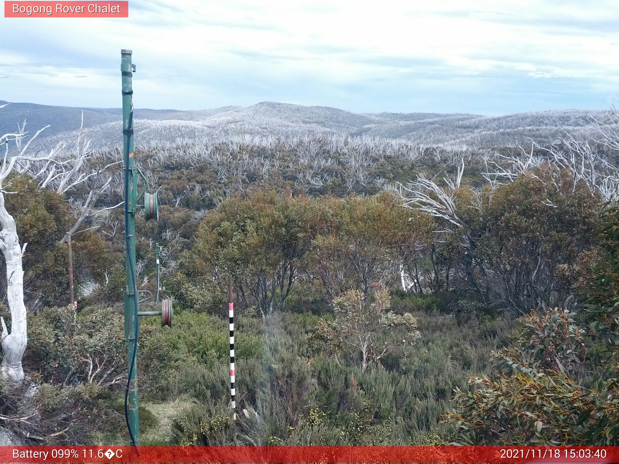 Bogong Web Cam 3:03pm Thursday 18th of November 2021