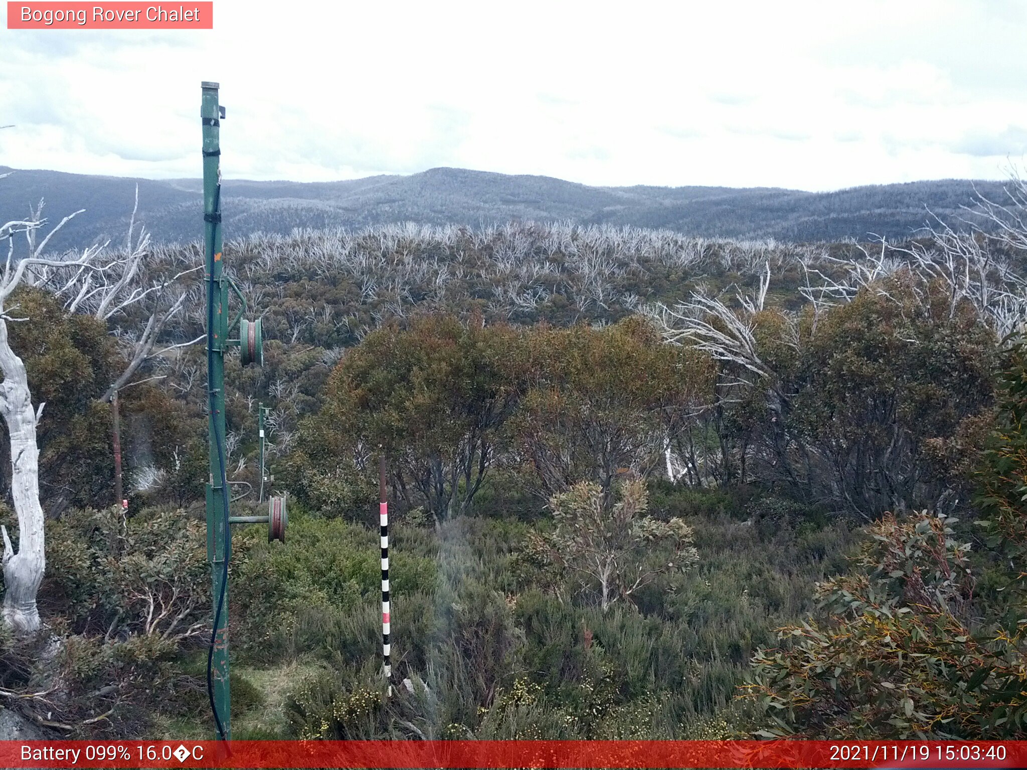 Bogong Web Cam 3:03pm Friday 19th of November 2021