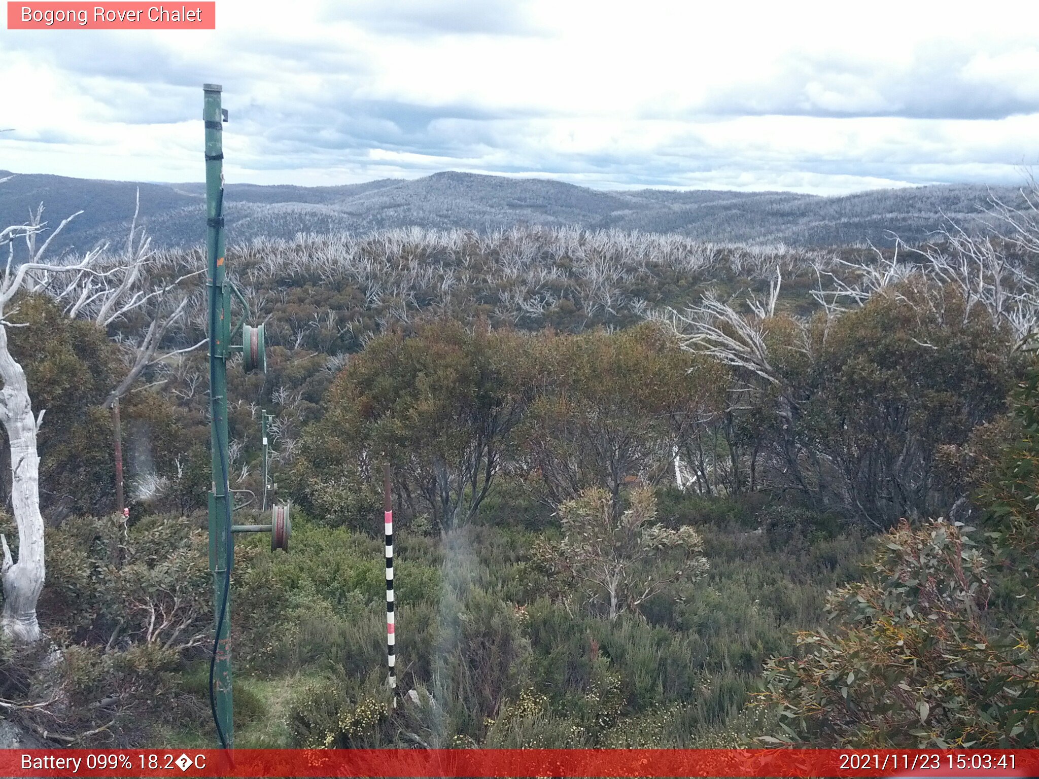 Bogong Web Cam 3:03pm Tuesday 23rd of November 2021