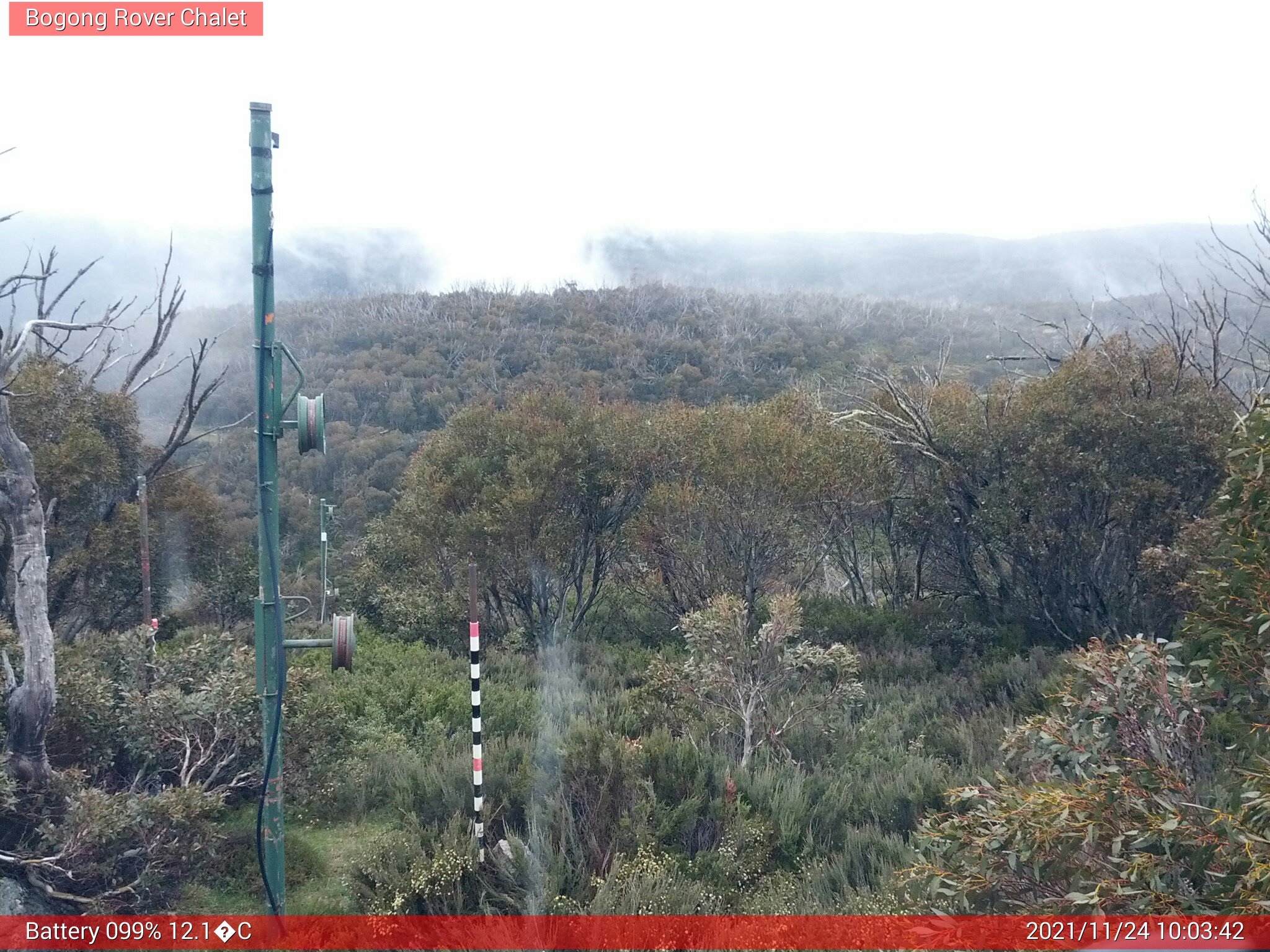 Bogong Web Cam 10:03am Wednesday 24th of November 2021