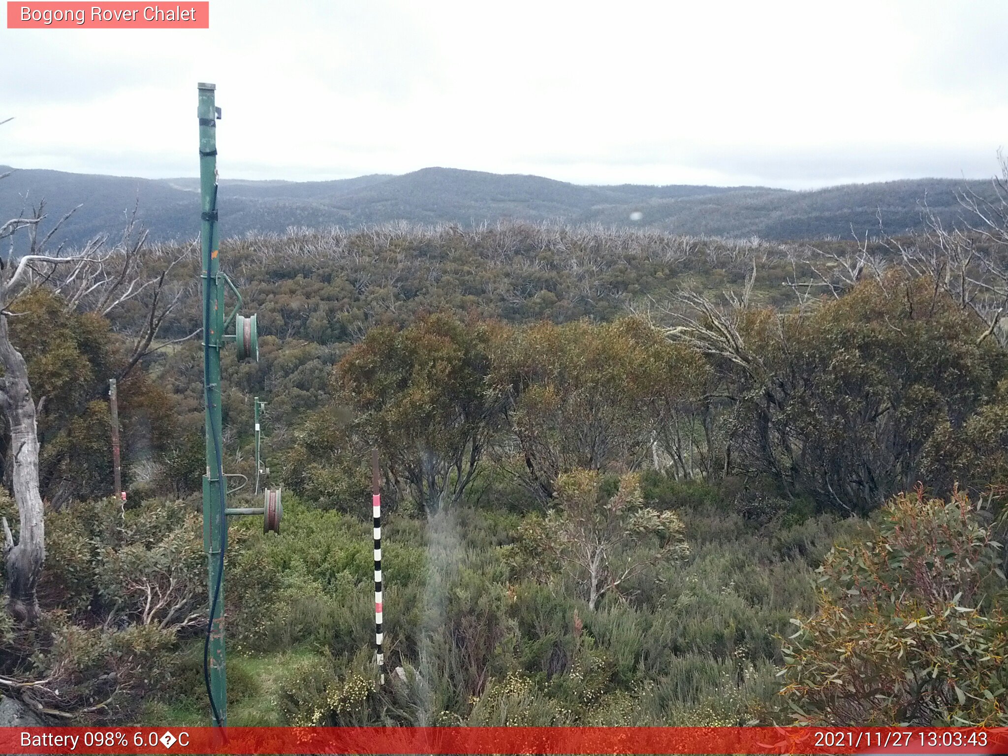 Bogong Web Cam 1:03pm Saturday 27th of November 2021