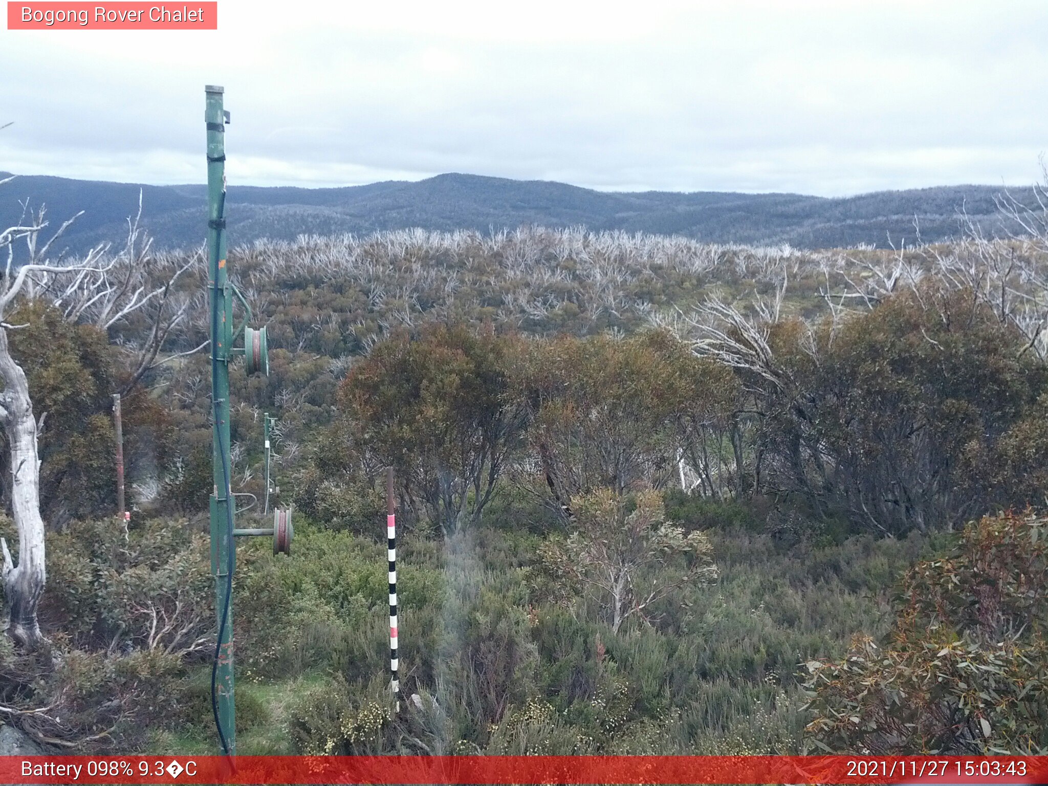 Bogong Web Cam 3:03pm Saturday 27th of November 2021