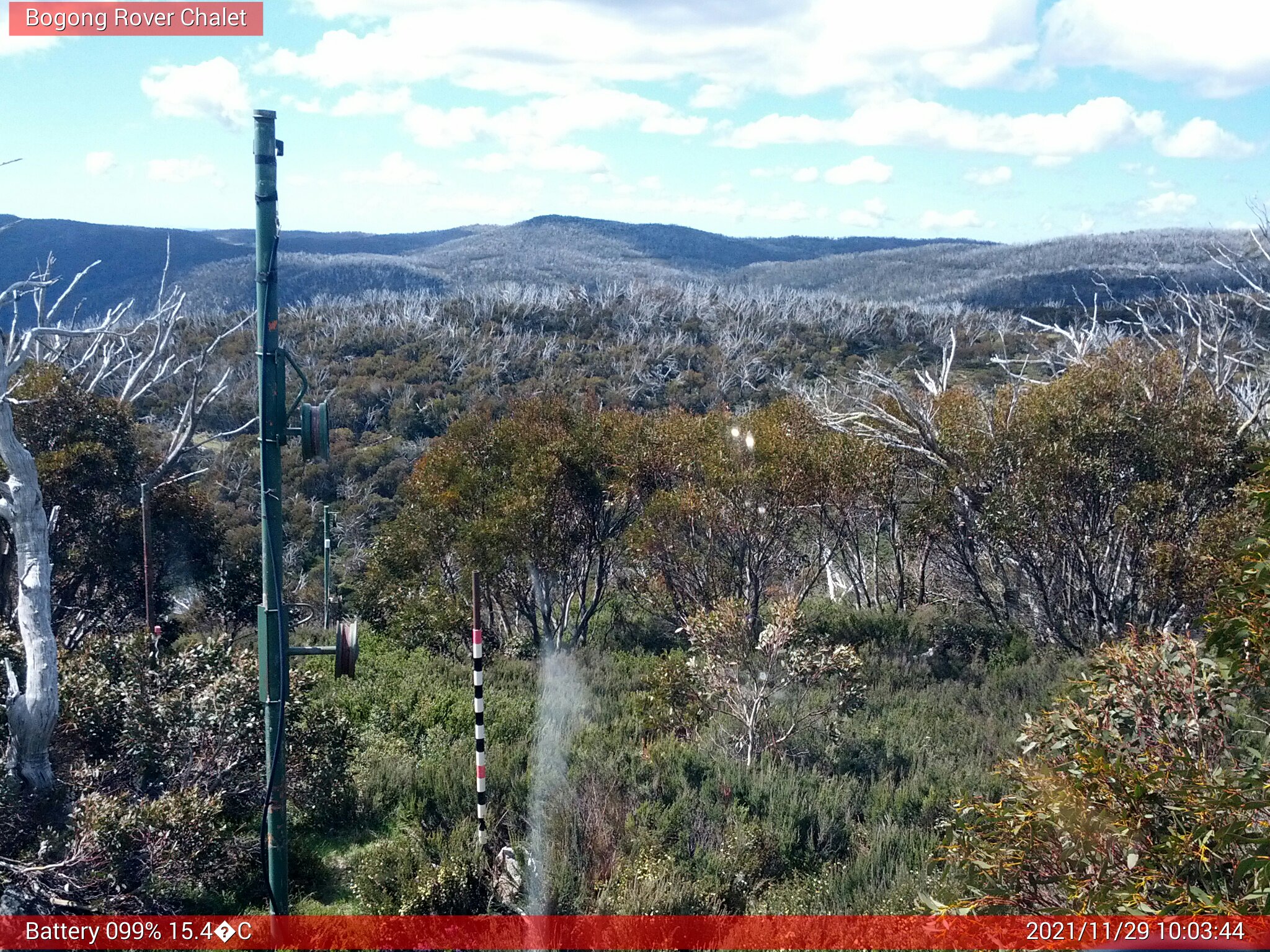 Bogong Web Cam 10:03am Monday 29th of November 2021