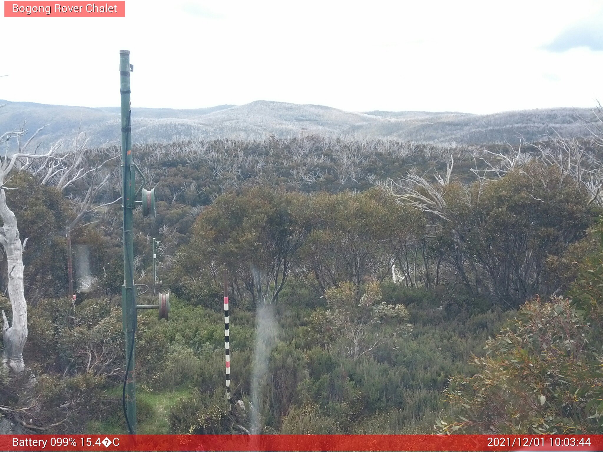 Bogong Web Cam 10:03am Wednesday 1st of December 2021