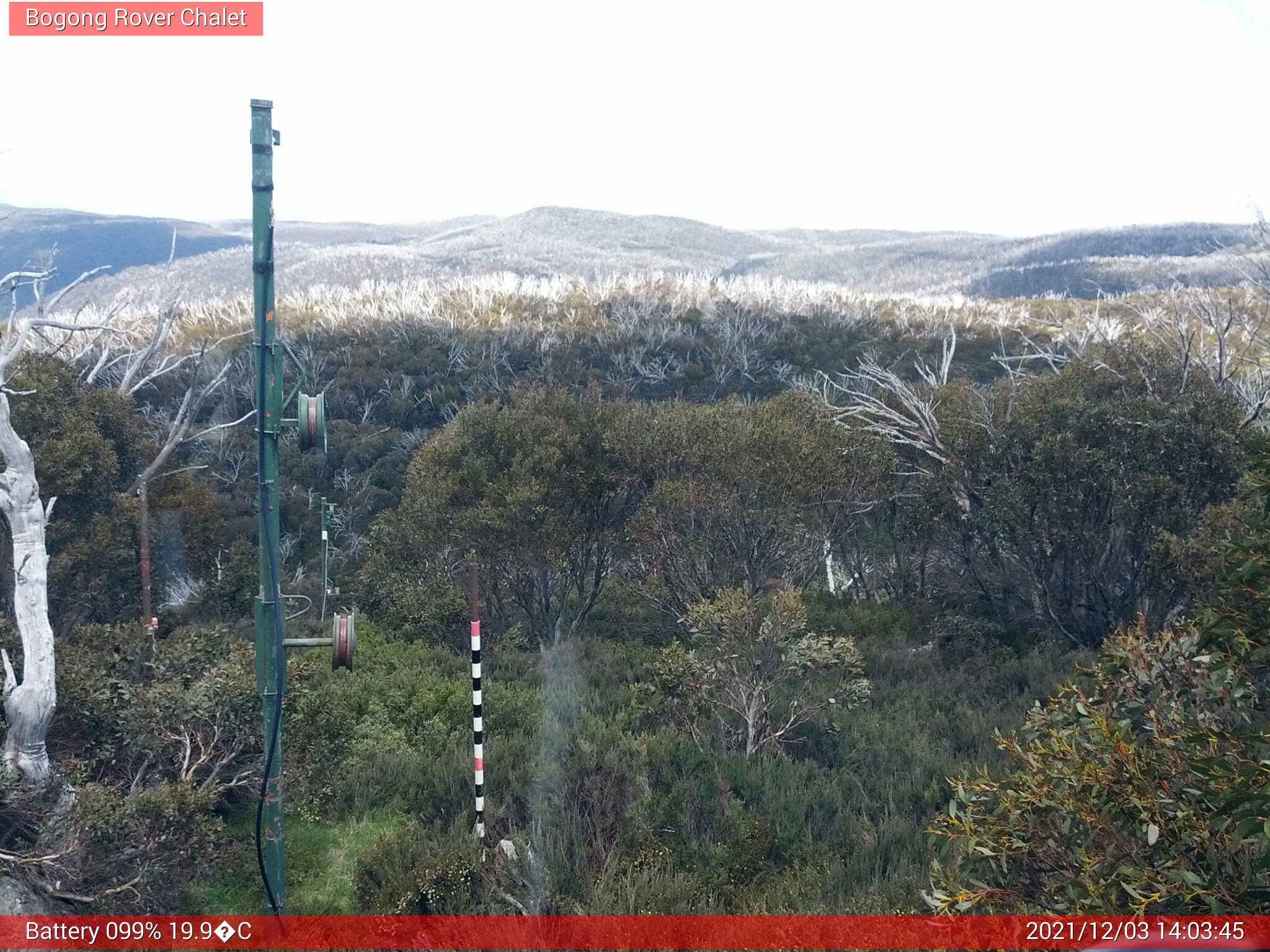 Bogong Web Cam 2:03pm Friday 3rd of December 2021