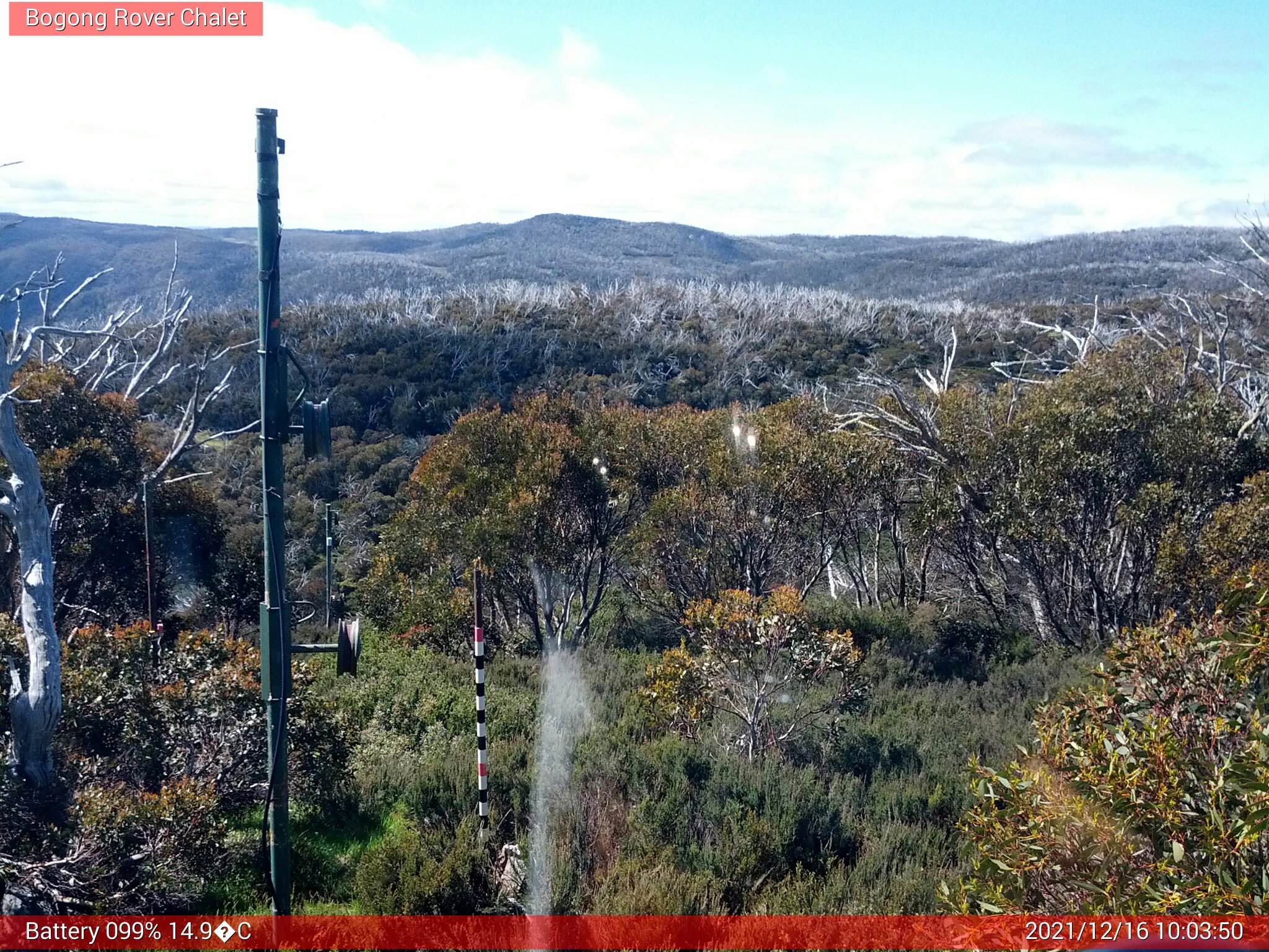 Bogong Web Cam 10:03am Thursday 16th of December 2021