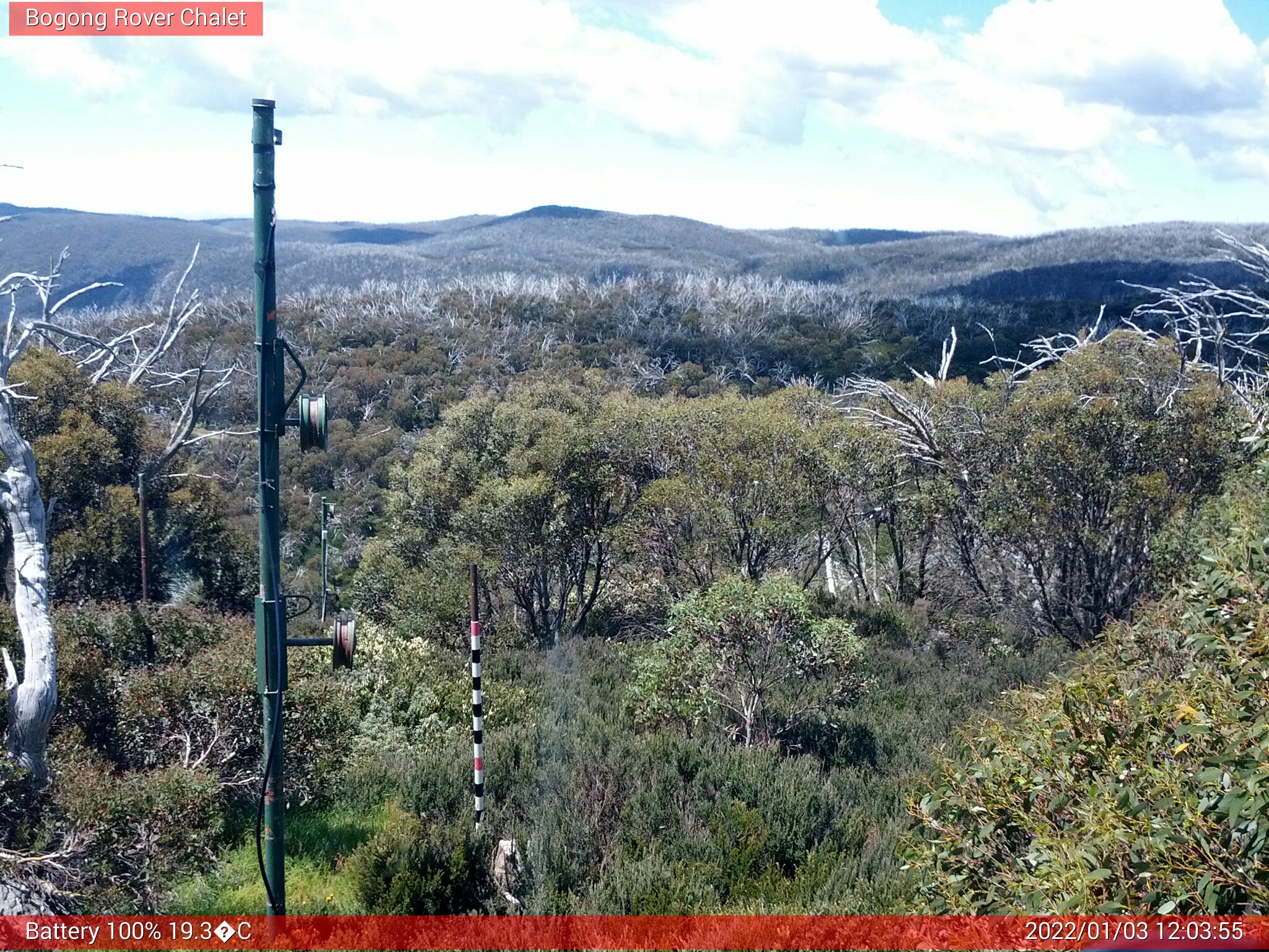 Bogong Web Cam 12:03pm Monday 3rd of January 2022