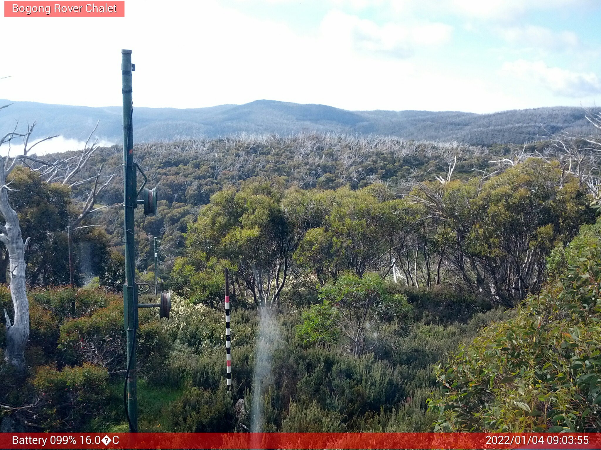 Bogong Web Cam 9:03am Tuesday 4th of January 2022