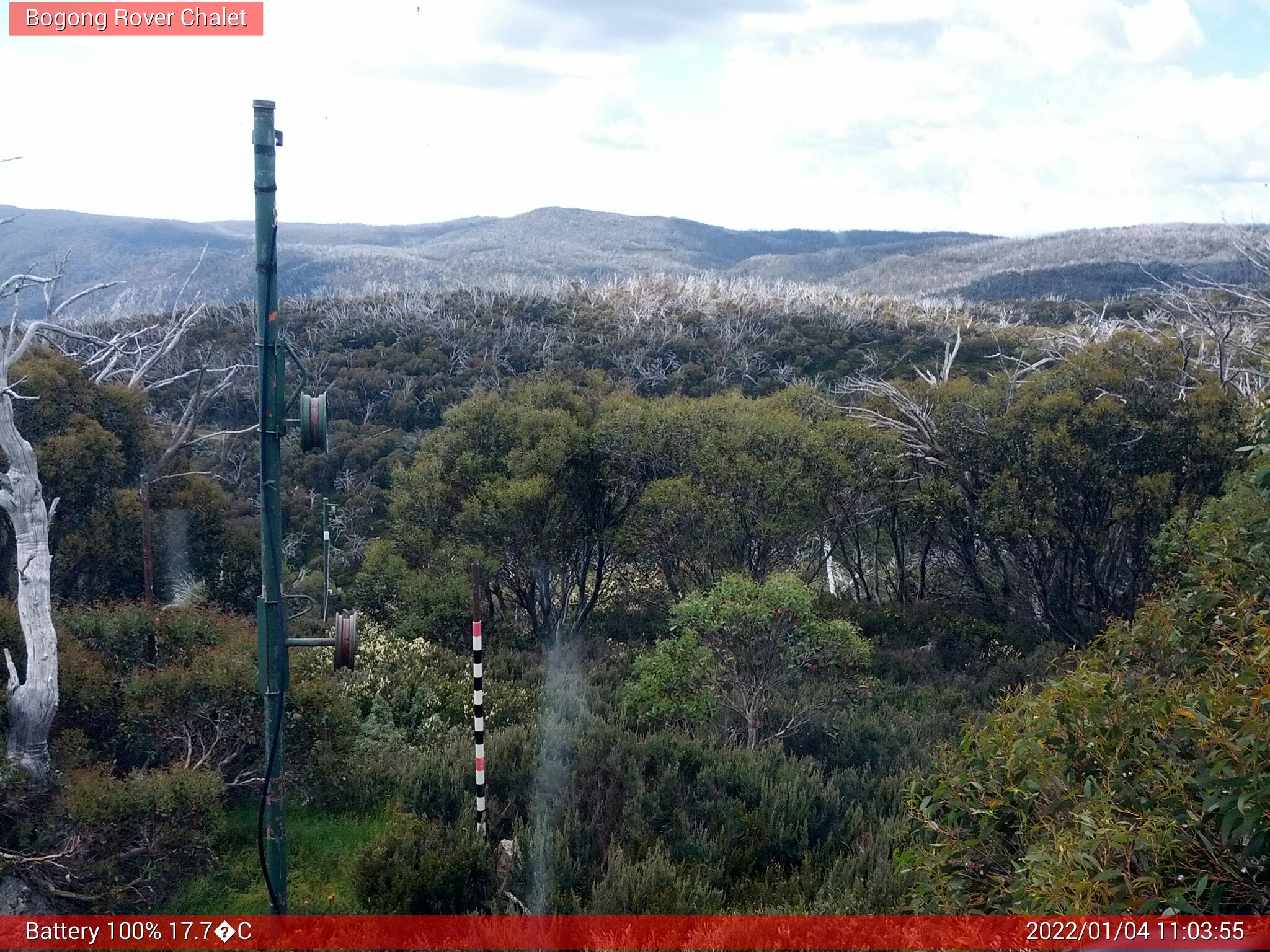 Bogong Web Cam 11:03am Tuesday 4th of January 2022