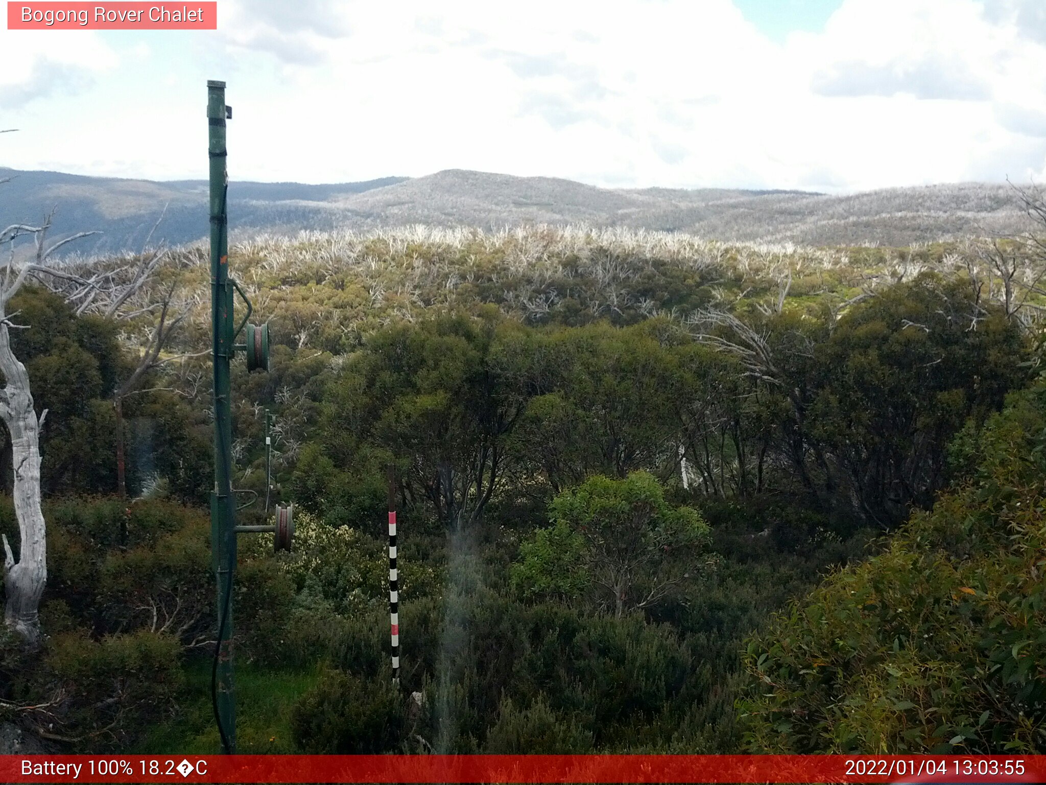 Bogong Web Cam 1:03pm Tuesday 4th of January 2022