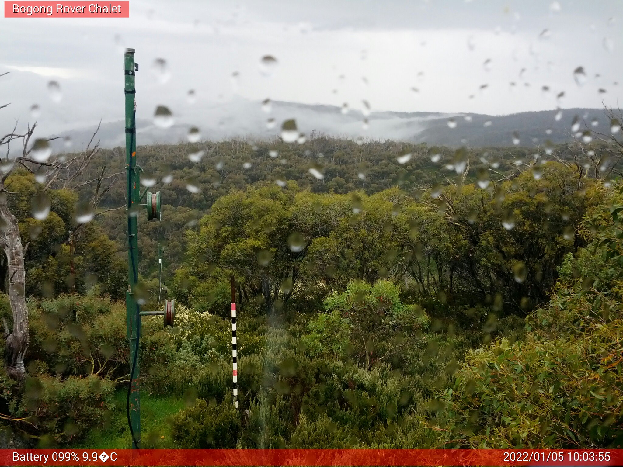 Bogong Web Cam 10:03am Wednesday 5th of January 2022