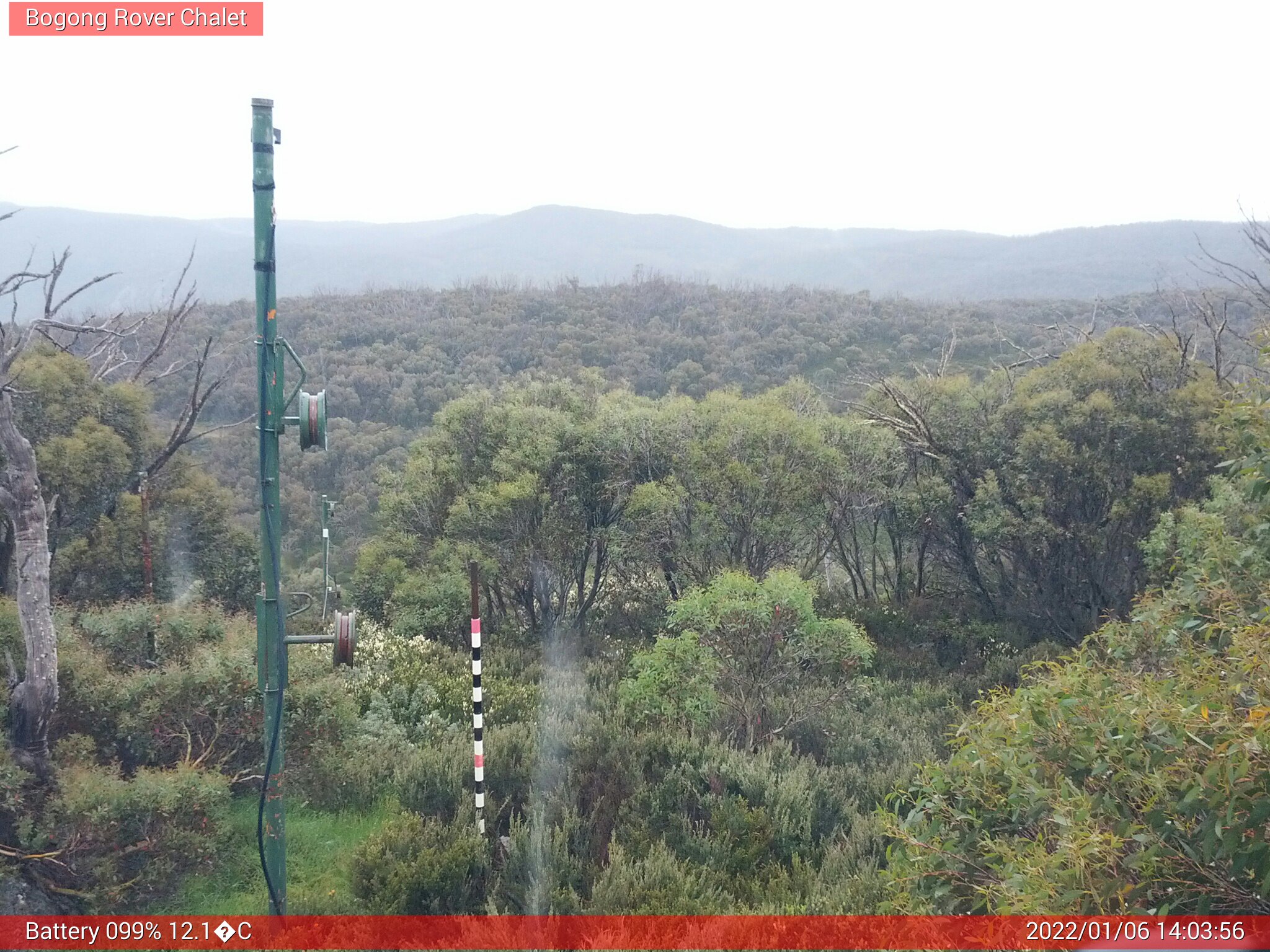 Bogong Web Cam 2:03pm Thursday 6th of January 2022