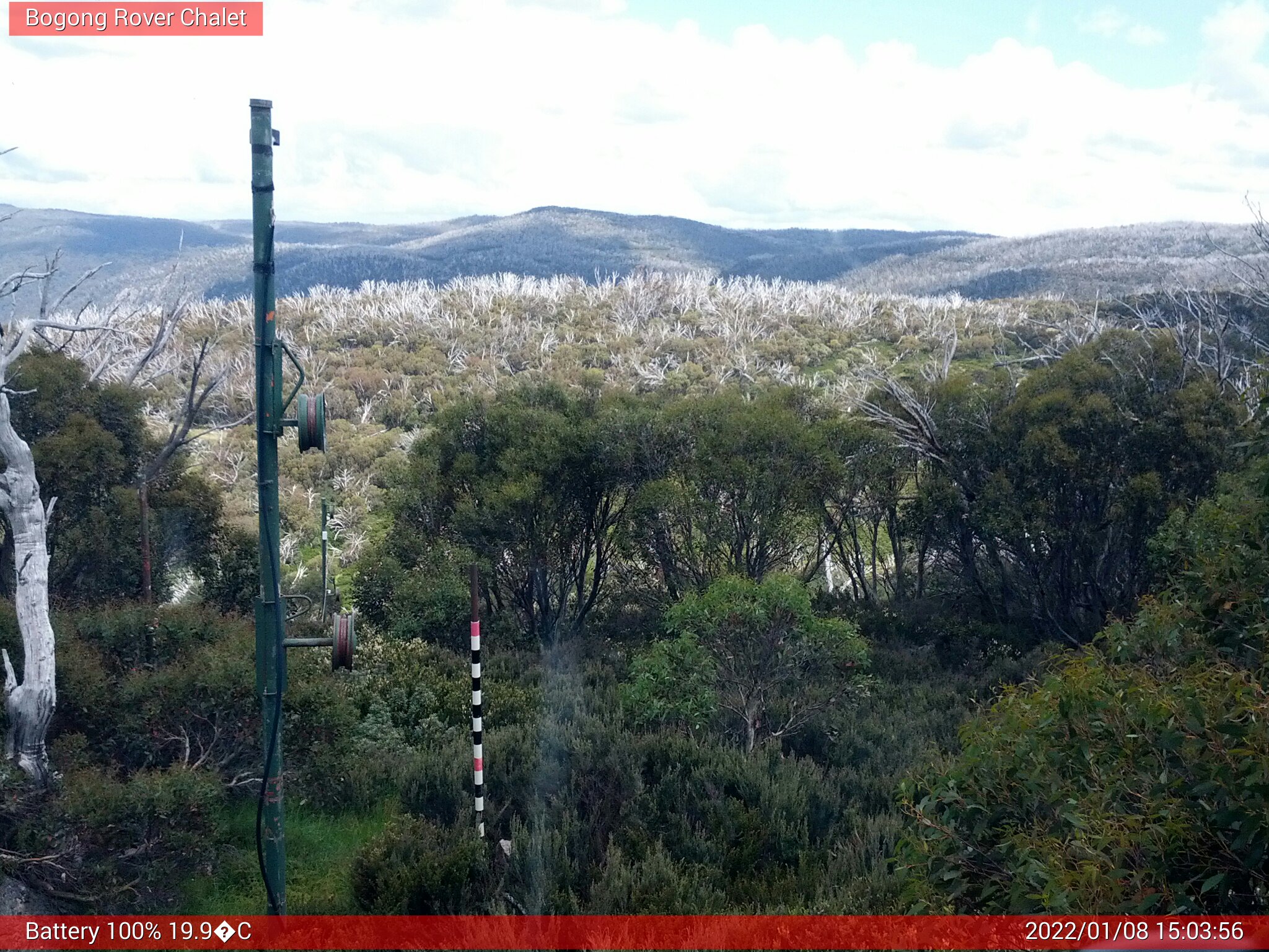 Bogong Web Cam 3:03pm Saturday 8th of January 2022