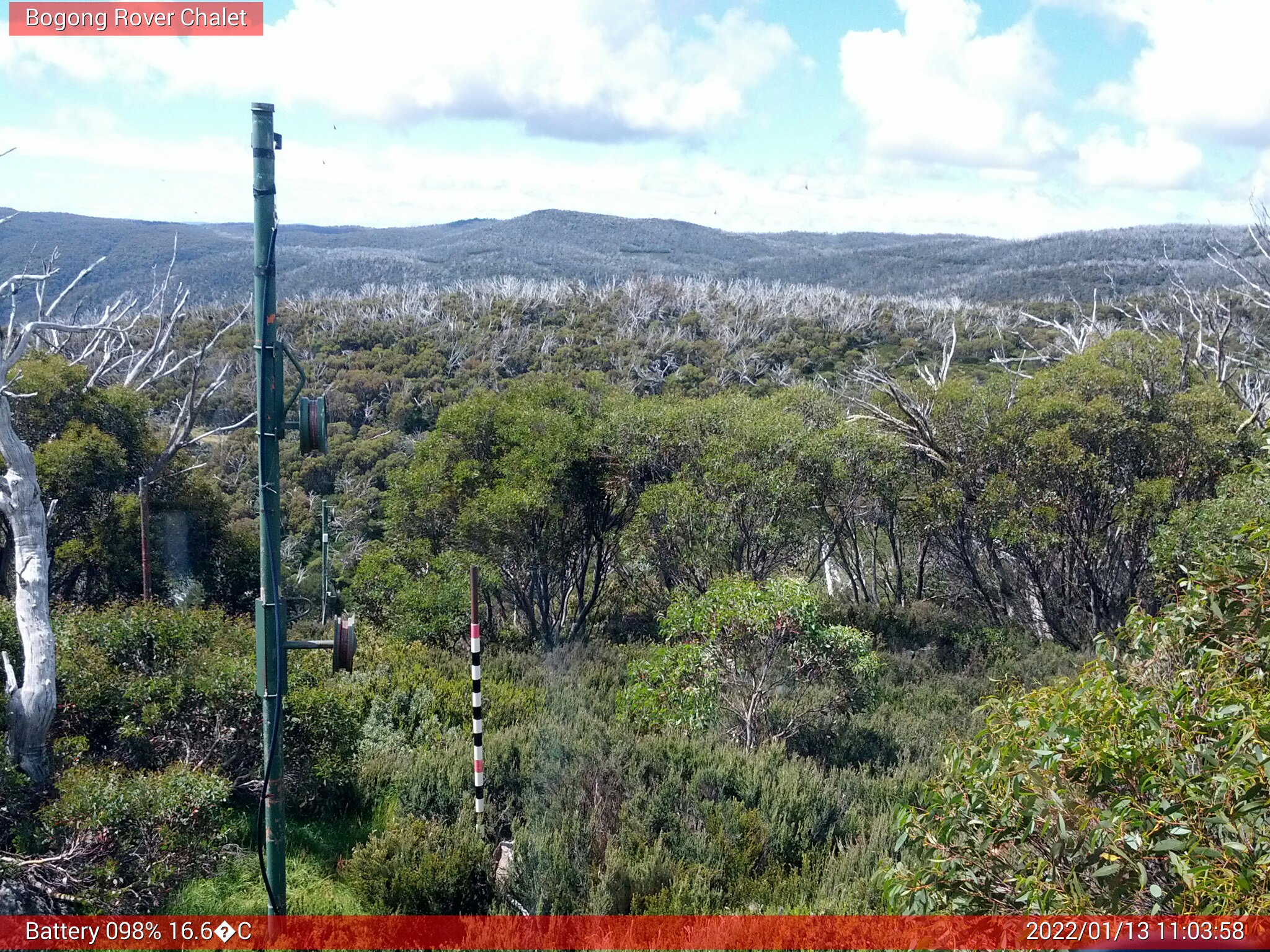 Bogong Web Cam 11:03am Thursday 13th of January 2022