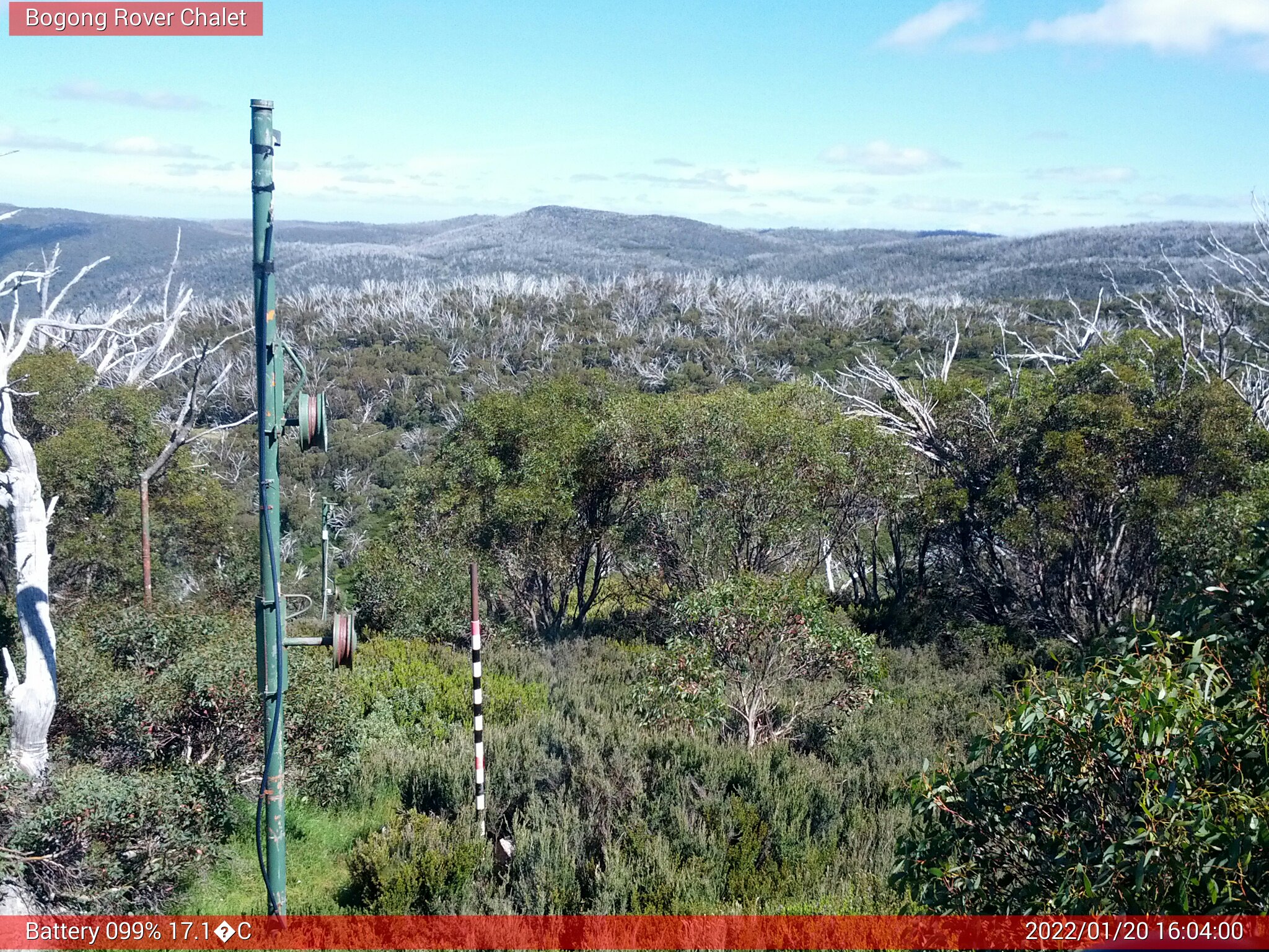 Bogong Web Cam 4:03pm Thursday 20th of January 2022